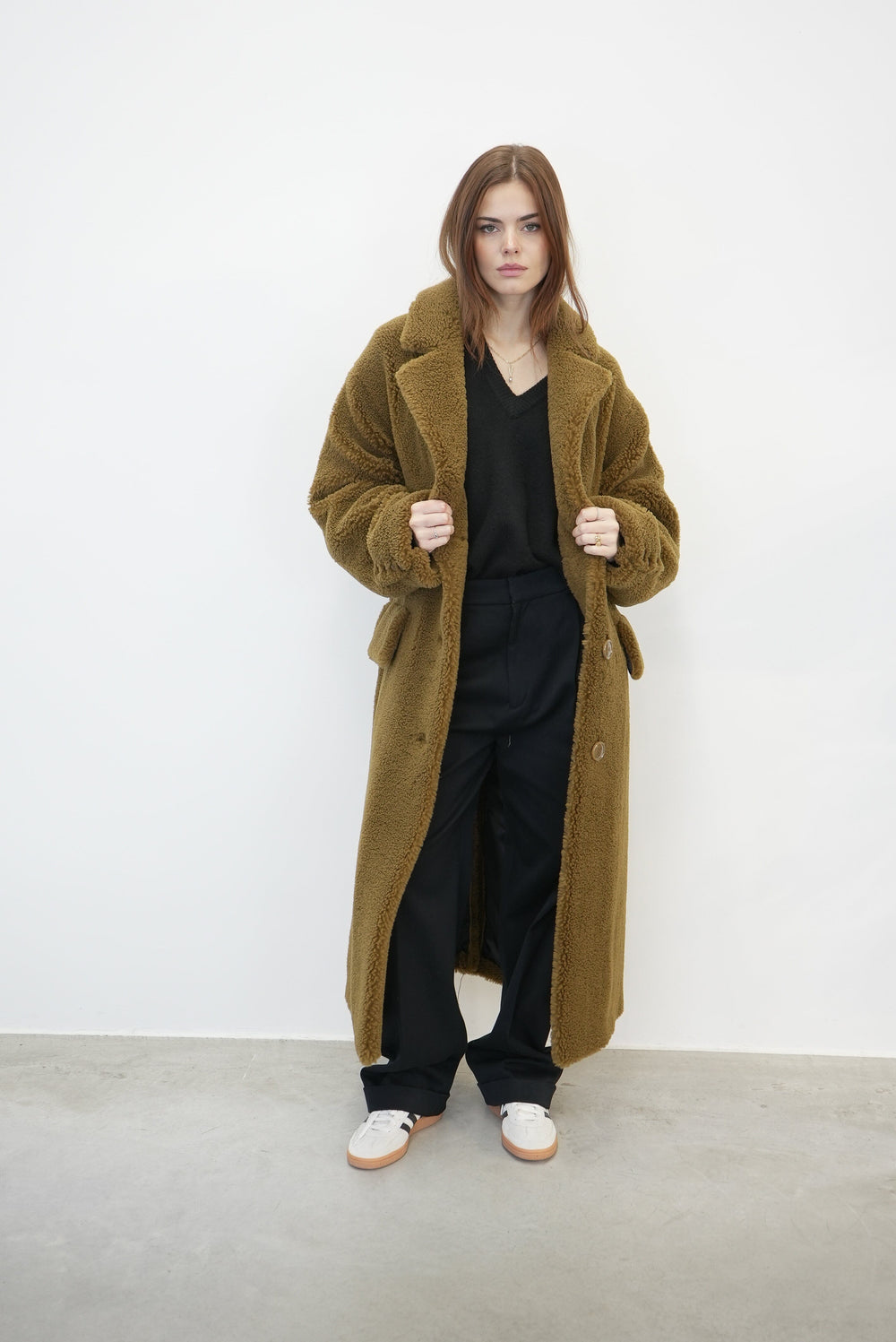 TAYLA LONG TEDDY STYLE COAT COAT STAND STUDIO 