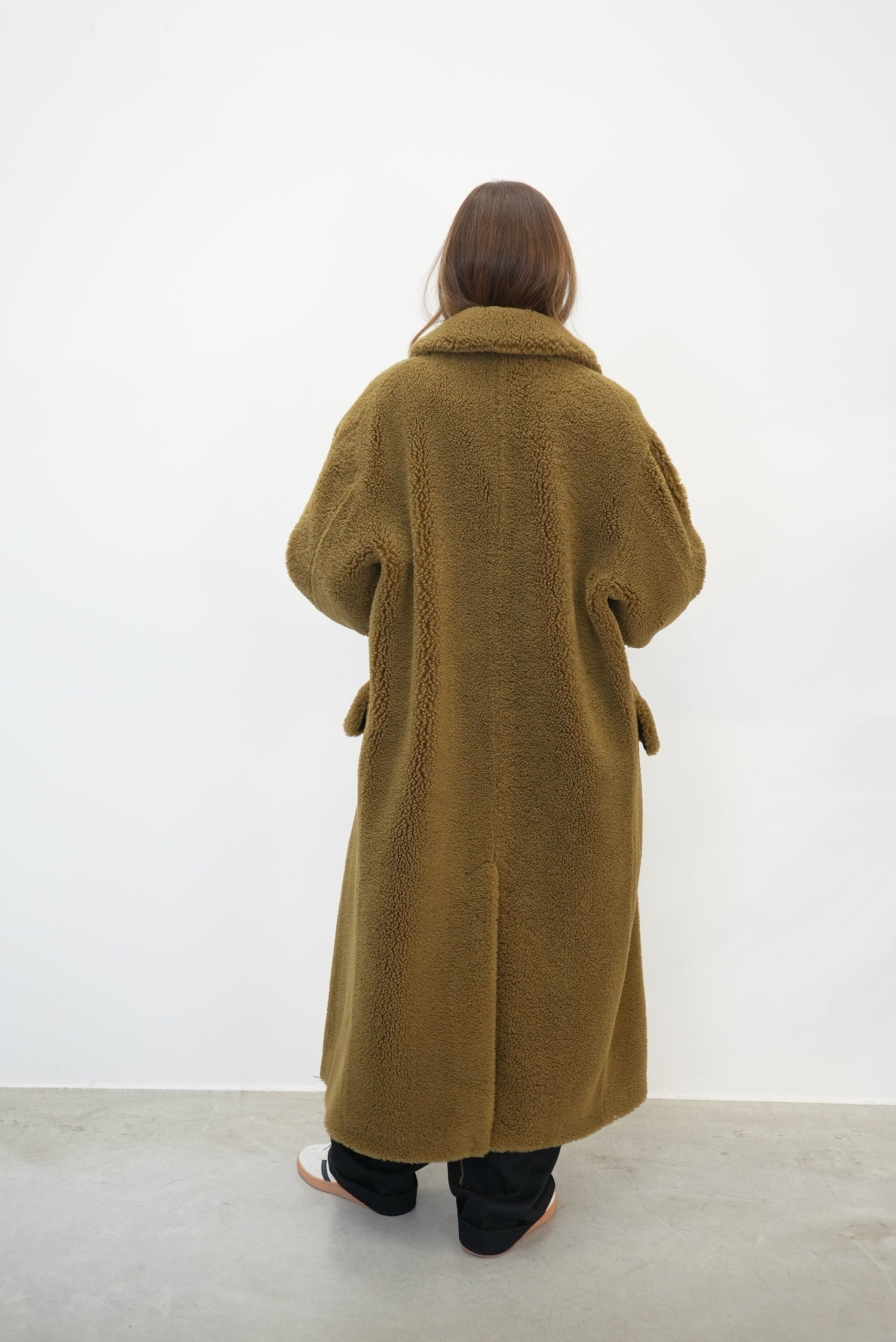 TAYLA LONG TEDDY STYLE COAT COAT STAND STUDIO 