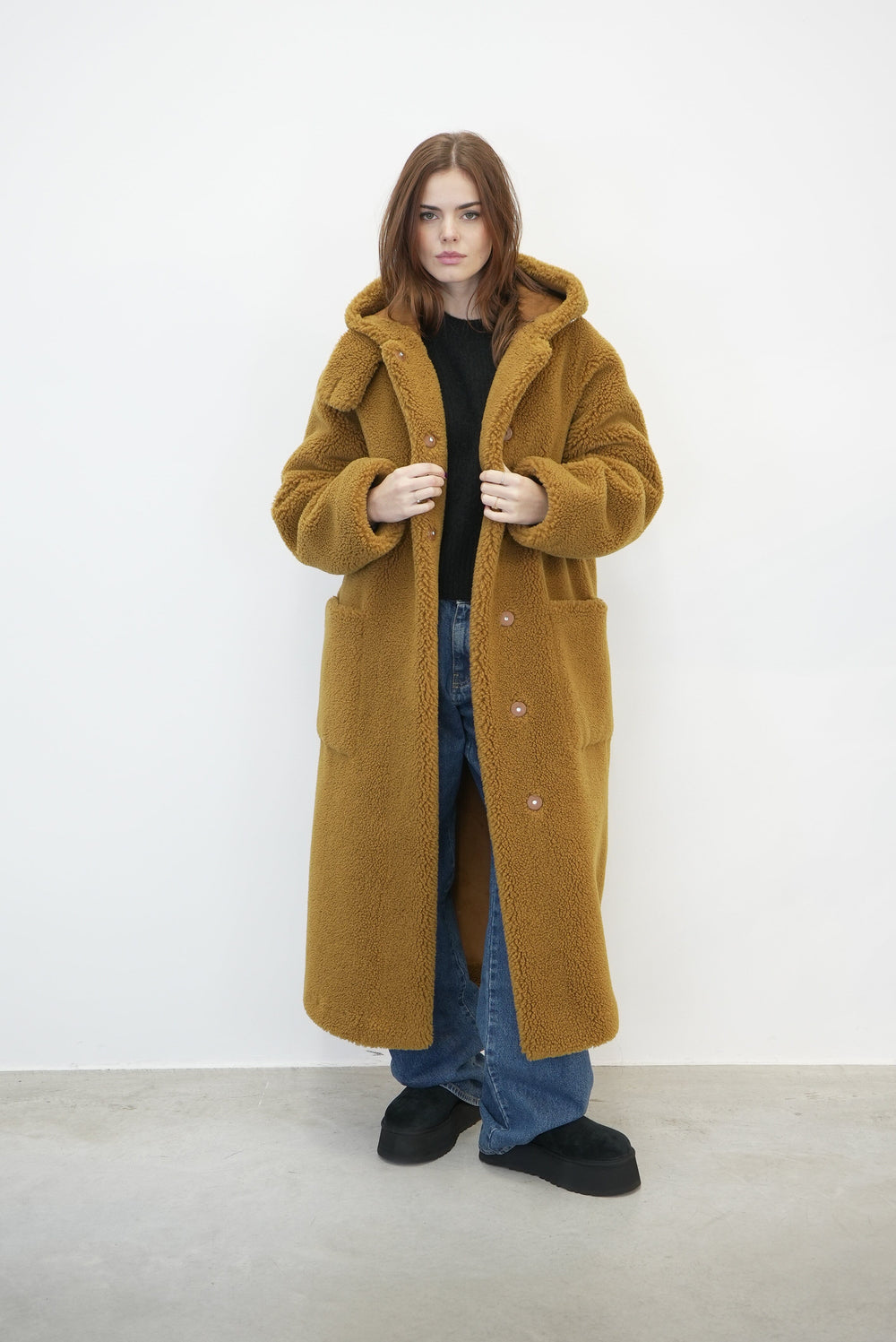 POOL LONG HOODED TEDDY STYLE COAT COAT STAND STUDIO 