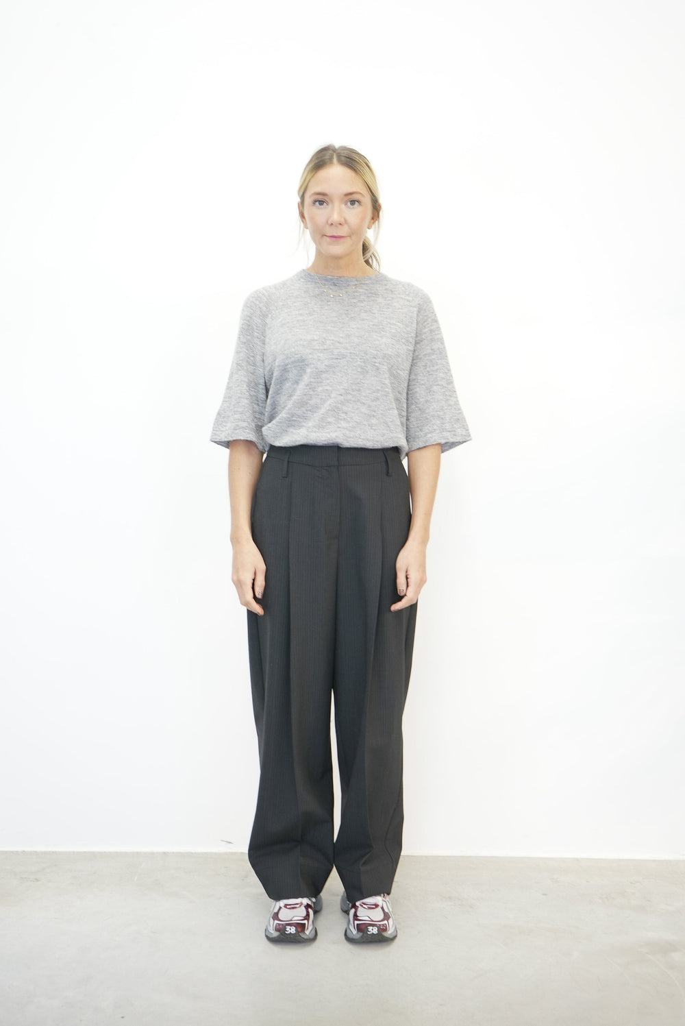 CARLA PANTS IN DARK GREY PANTS HERSKIND 