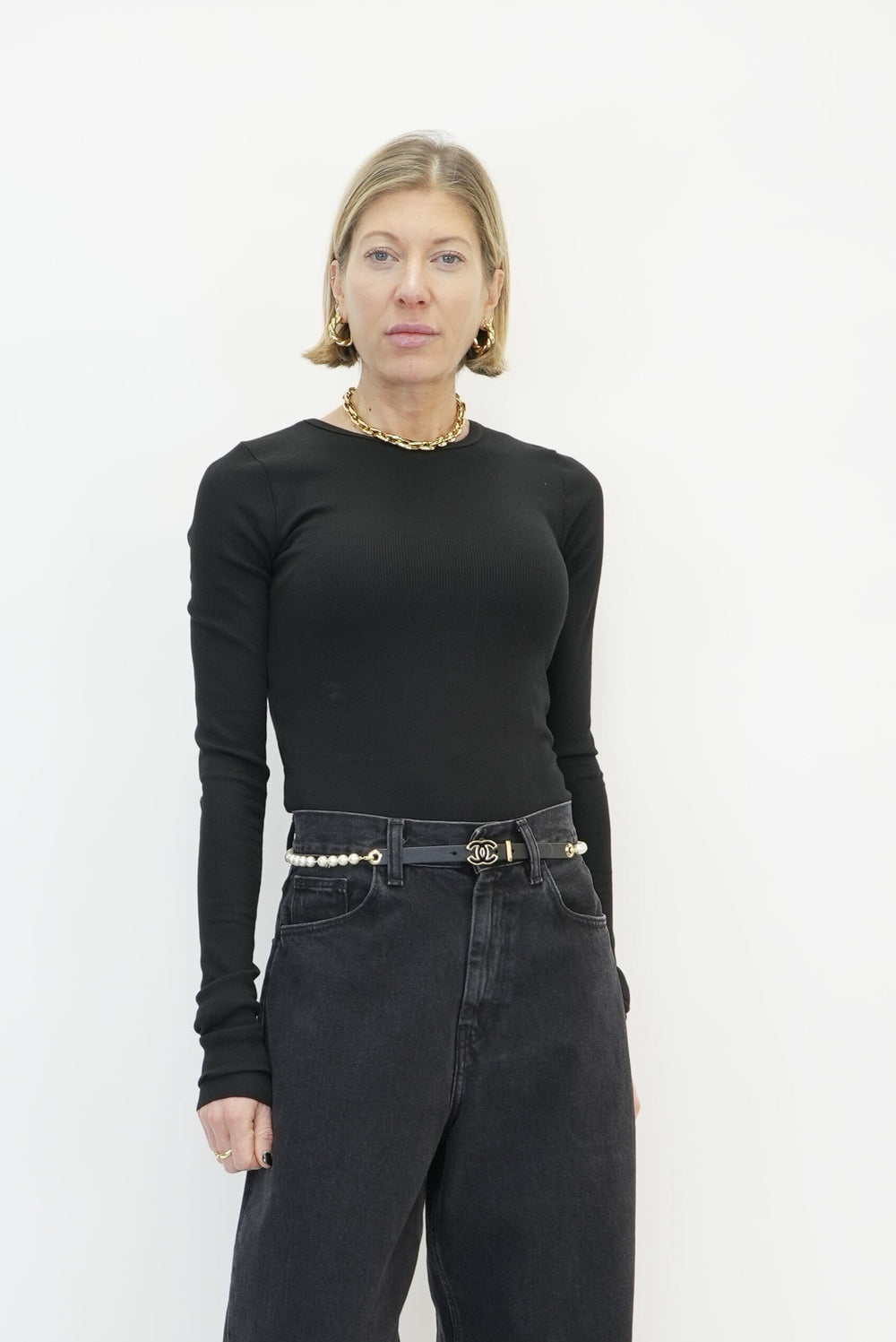 LONG SLEEVE FITTED TOP IN BLACK TOP ETERNE 