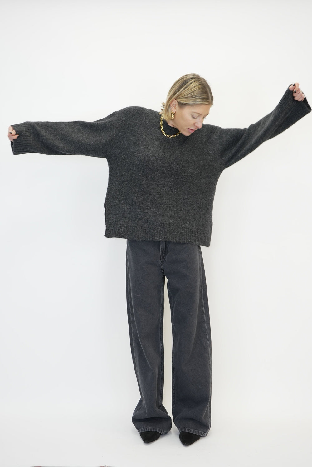 VERONA SLIT SWEATER KNIT DESIGNERS REMIX 