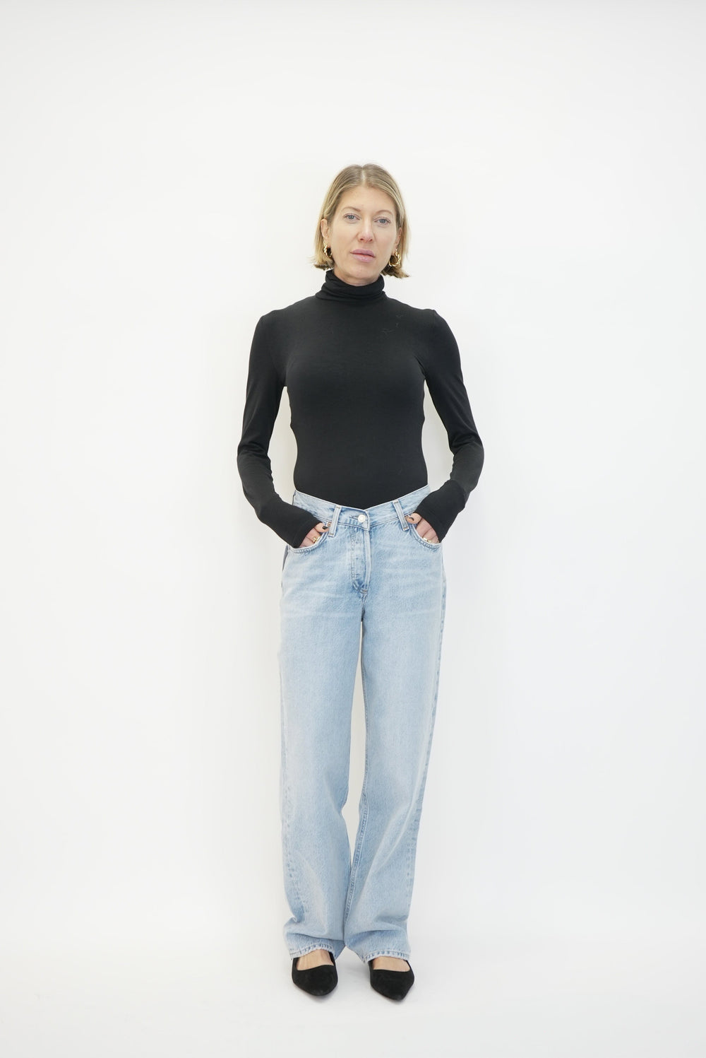 V WAIST BAGGY JEANS IN PREVAIL JEANS AGOLDE 