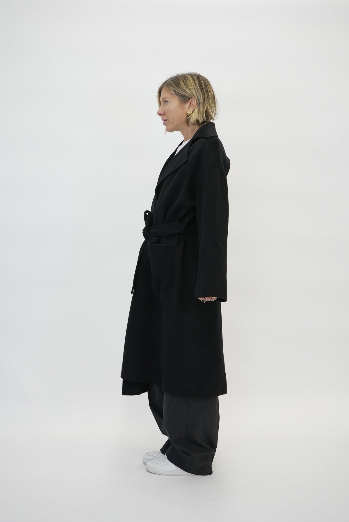 ALAMO COAT IN BLACK COAT NANUSHKA 