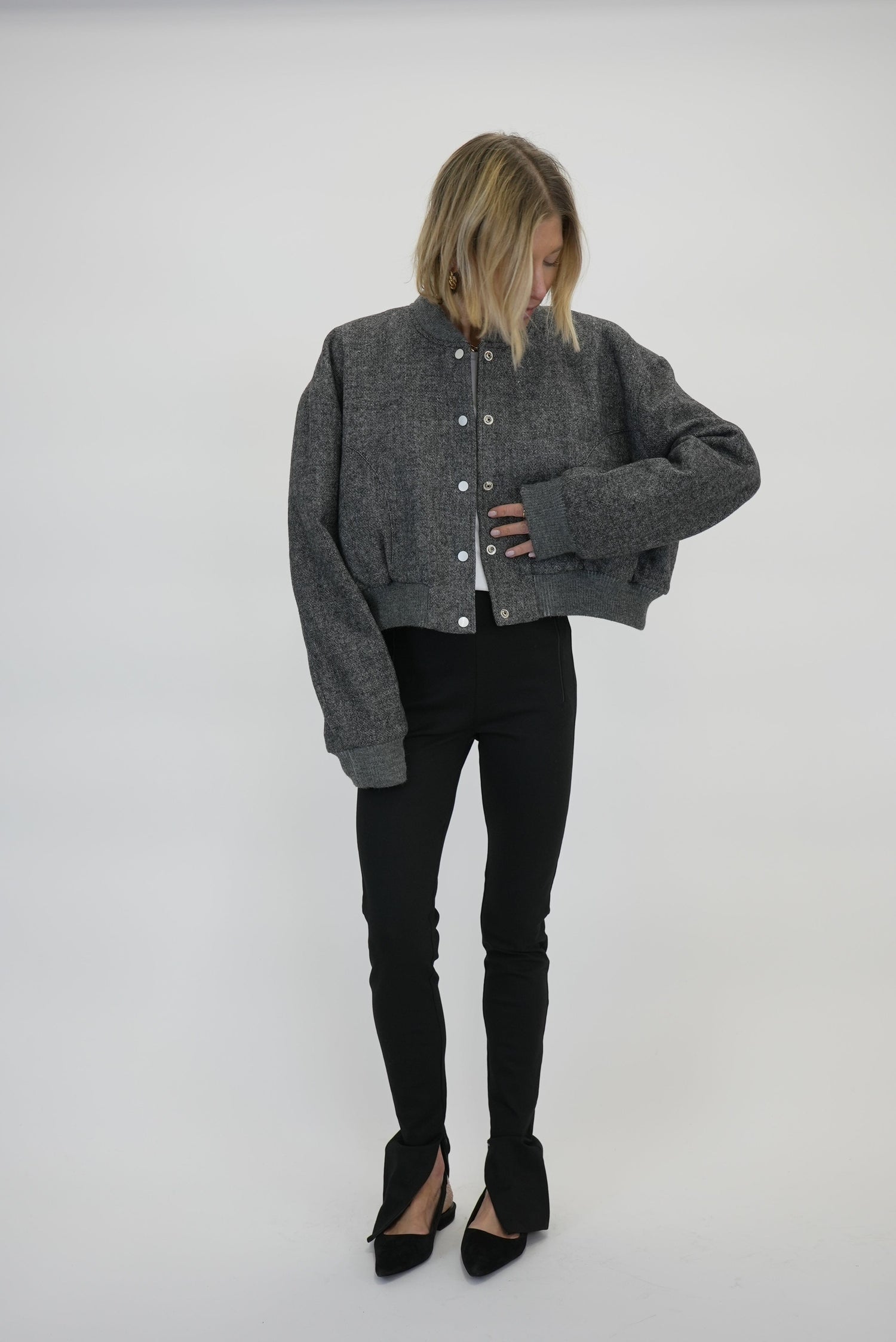 JOAKIM OVERSIZED CROPPED BOMBER JACKET KURE 