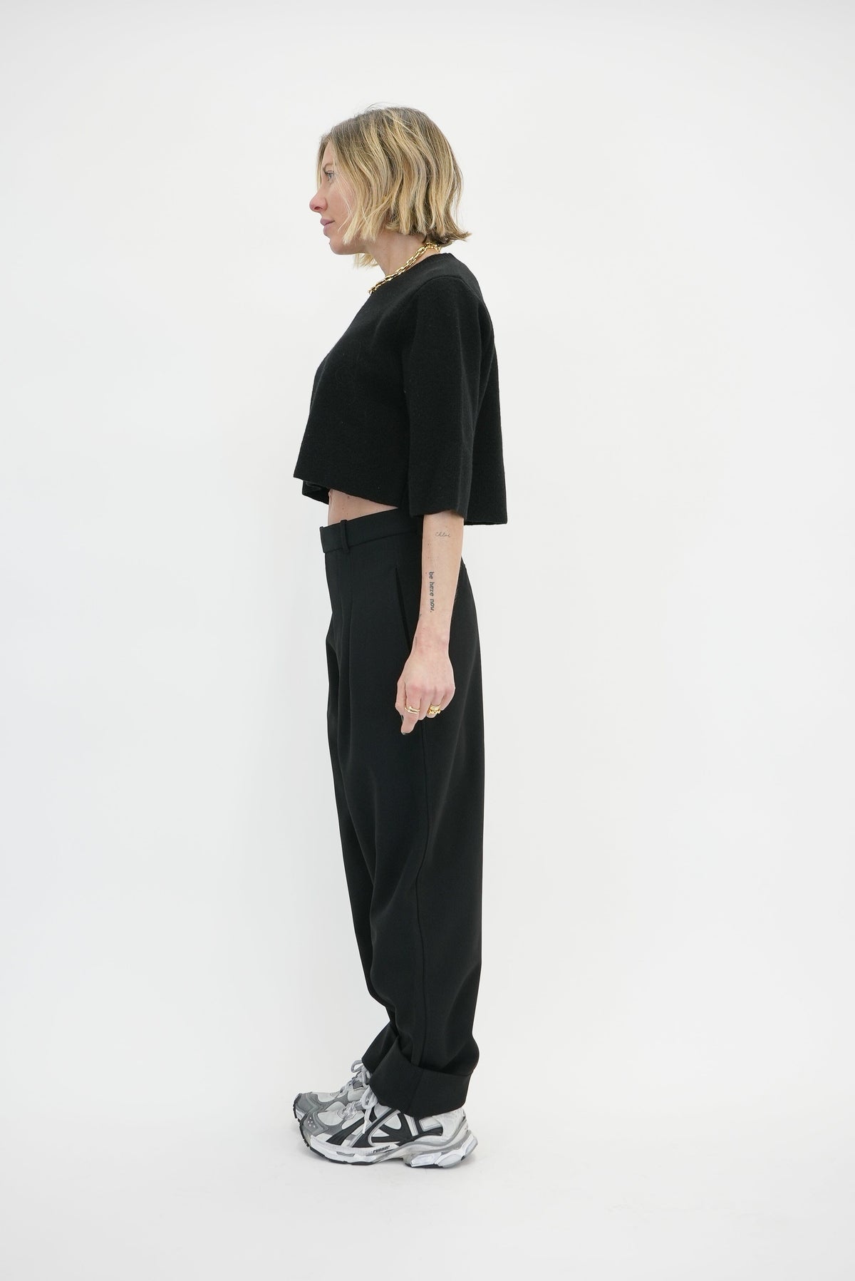 KAMILLE CROPPED HEAVY KNIT TEE KURE 