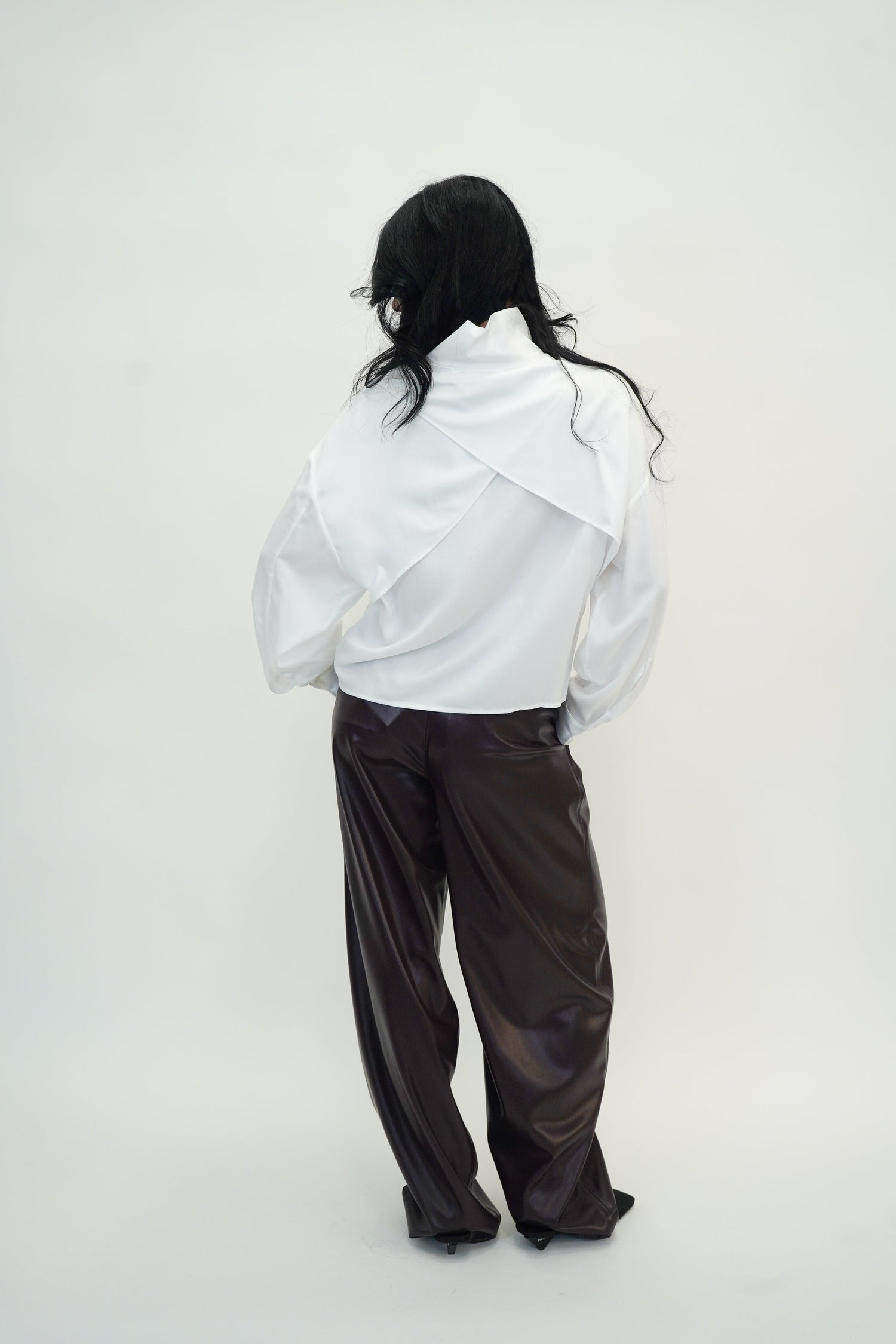 TRACY LOW RISE VEGAN LEATHER IN CABERNET PANTS THE ANDAMANE 