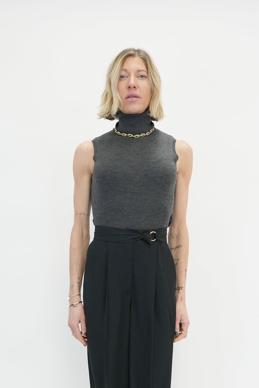 KAYLA SLEEVELESS KNIT IN CHARCOAL TOP KURE 