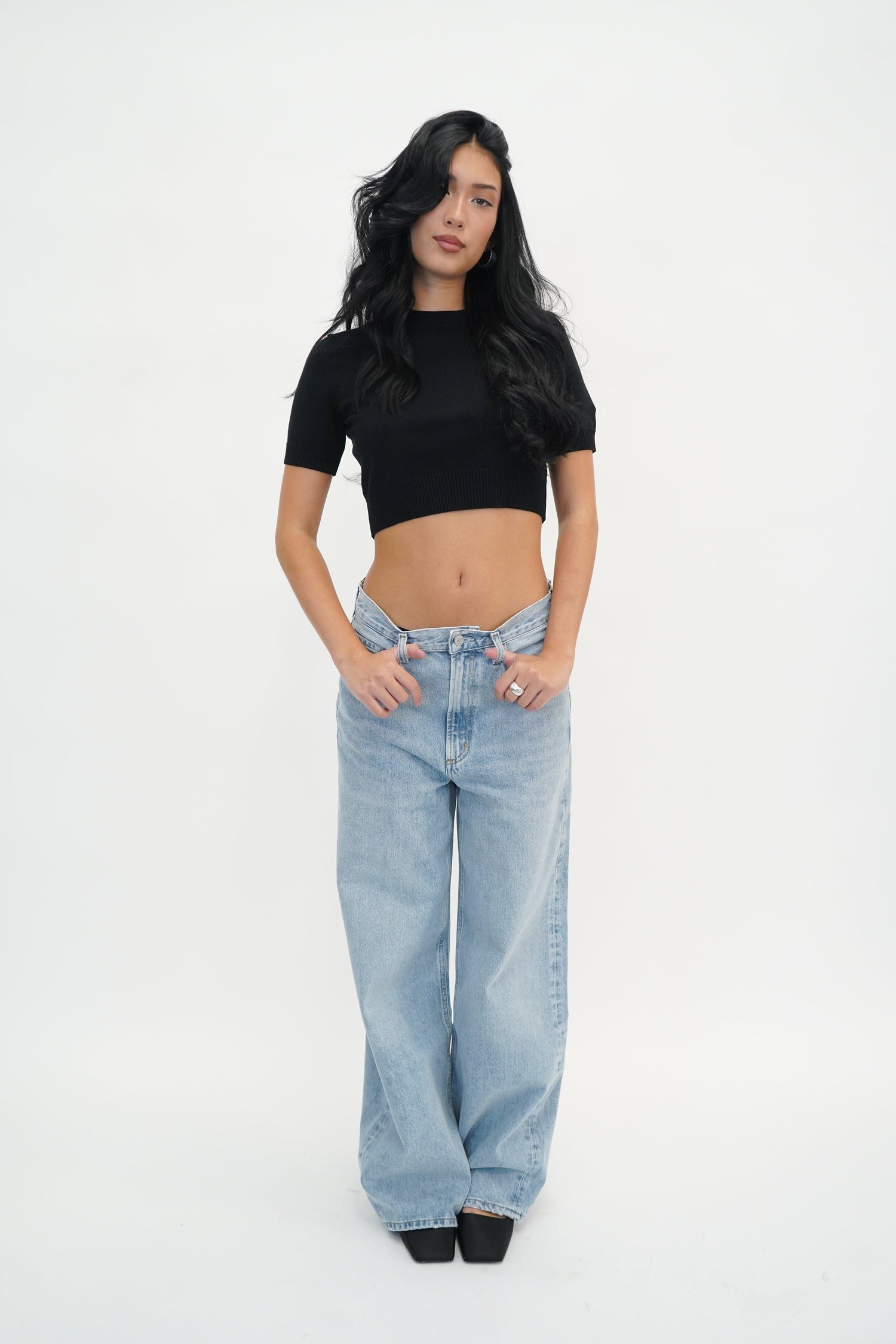 BETTINA PULL IN BLACK PULL MAXMARA 