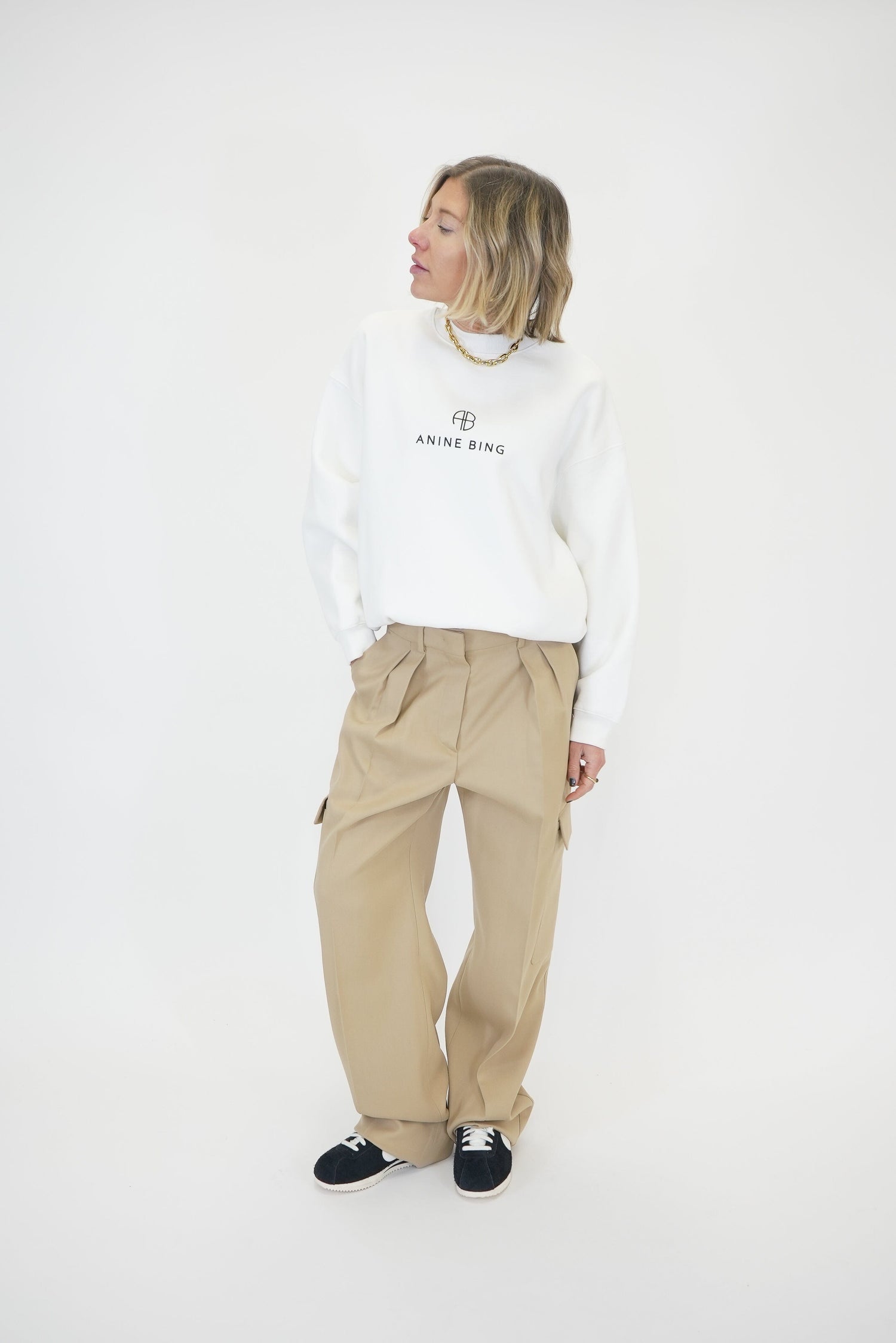 JACI SWEATSHIRT MONOGRAM IN IVORY SWEATSHIRT ANINE BING 