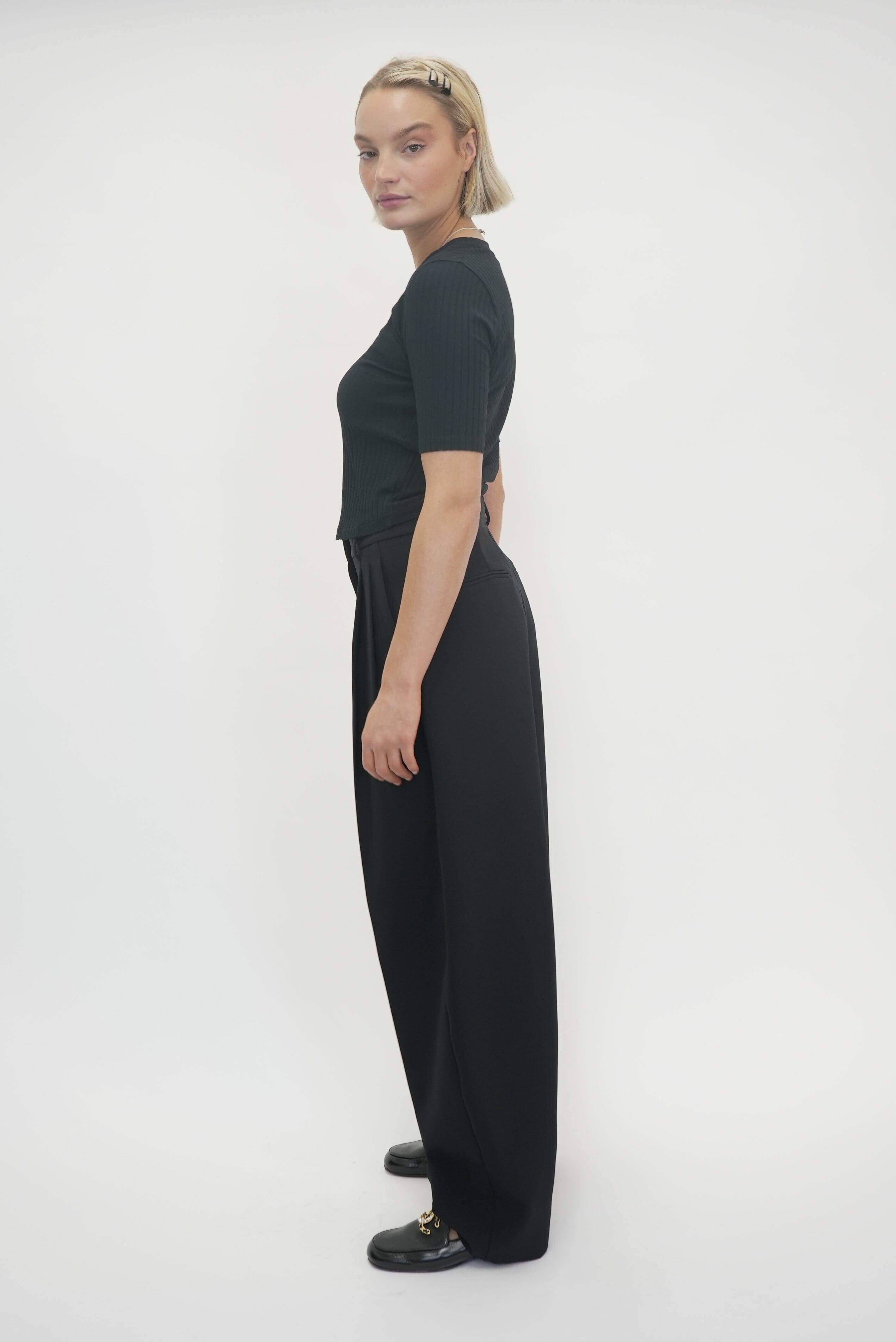 BAHIA T-SHIRT IN BLACK T-SHIRT IRO 
