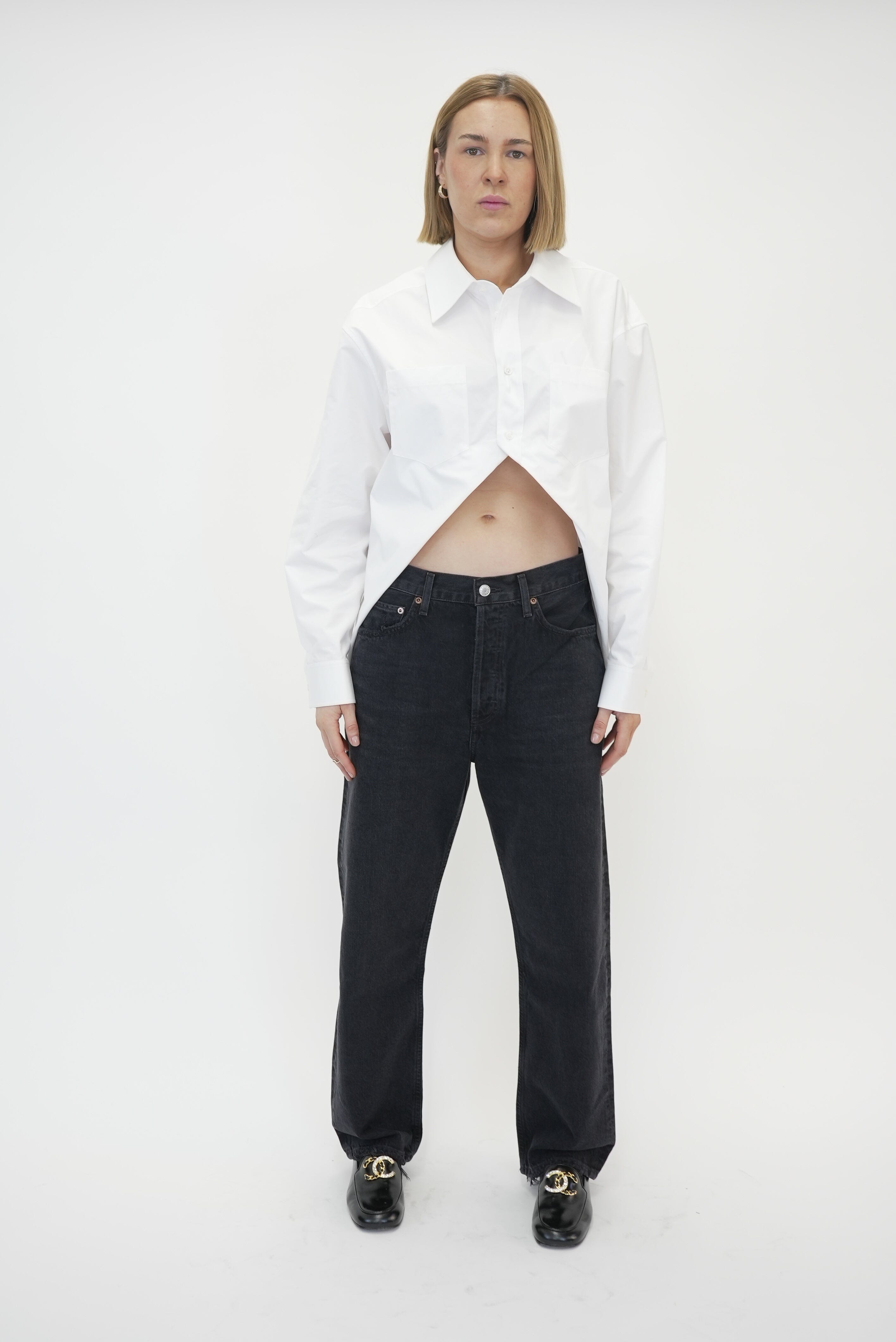 90S CROP JEANS IN TAR JEANS AGOLDE 
