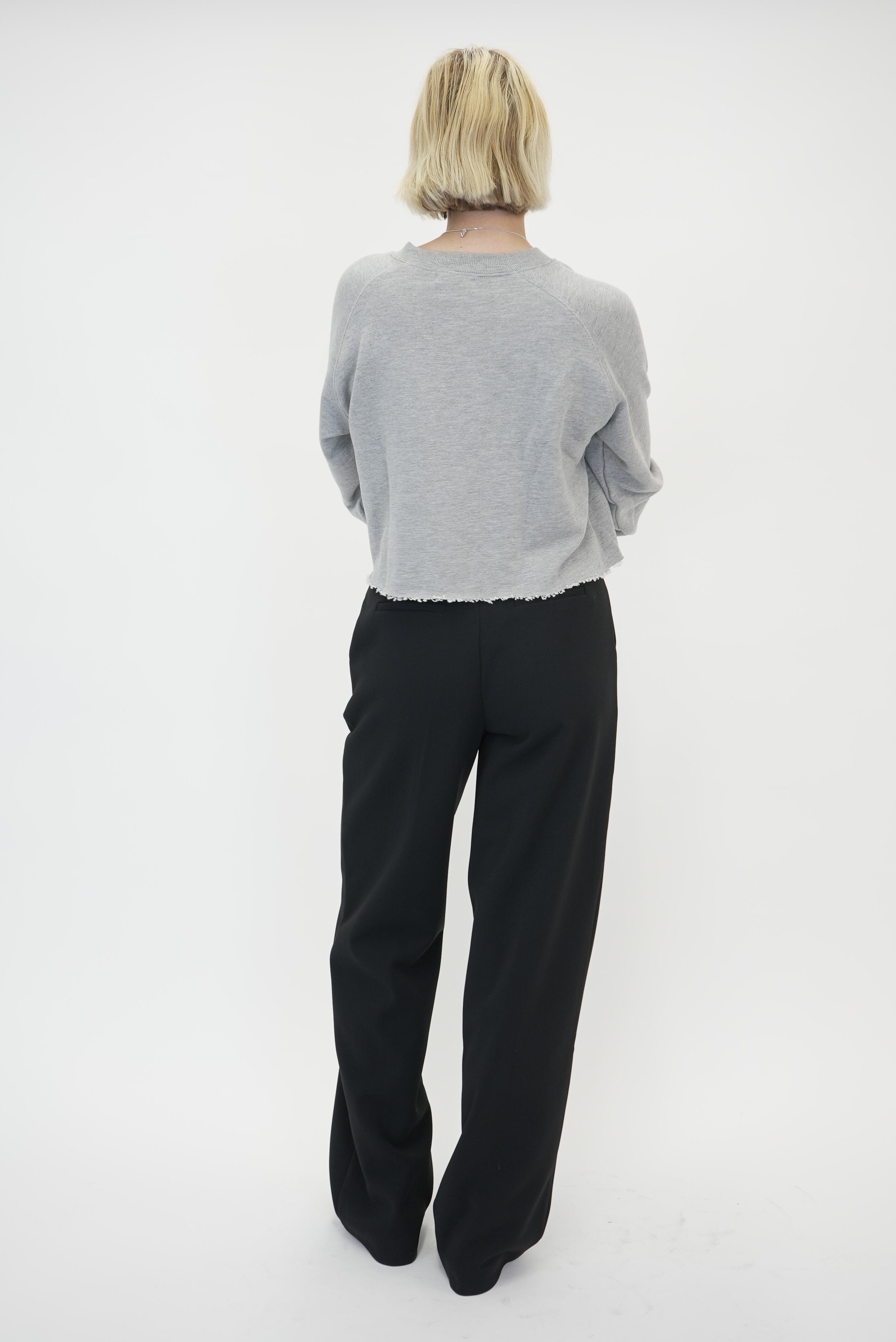 RAGLAN V NECK CROPPED SWEATSHIRT IN GREY SWEATSHIRT ETERNE 
