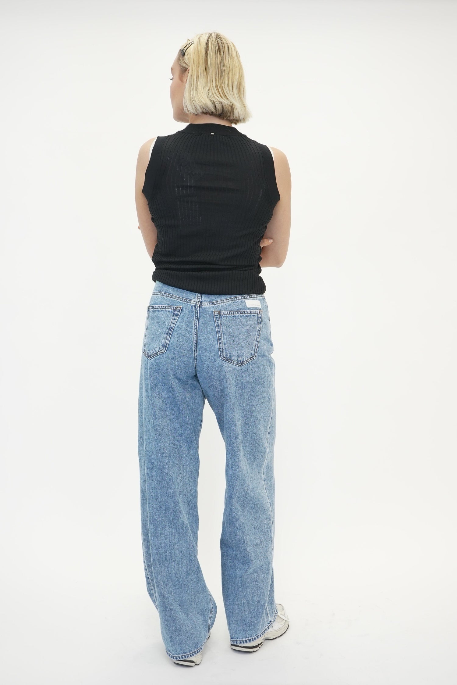 GEA LOOSE JEANS IN BLUE JEANS NINE IN THE MORNING 