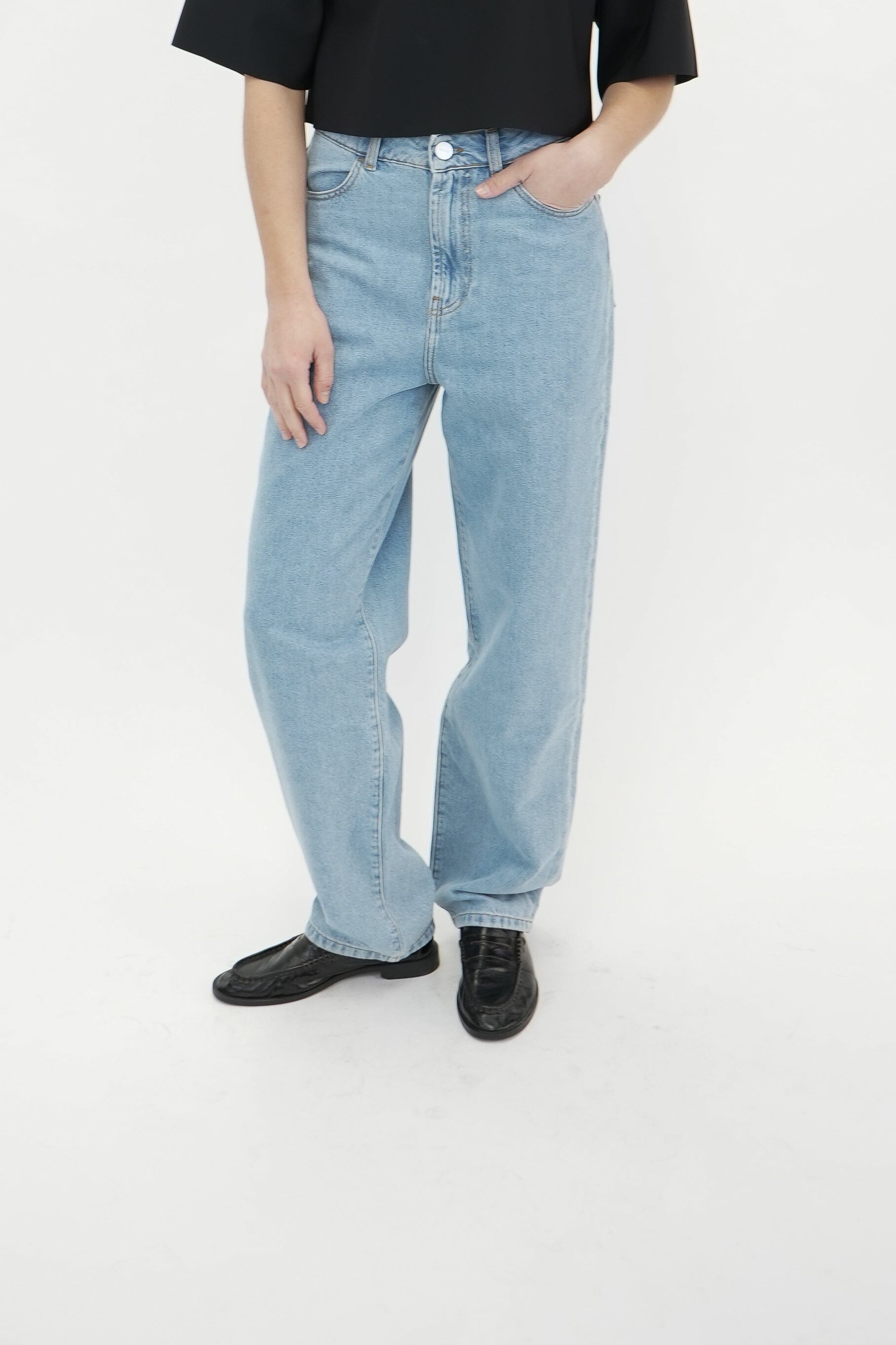 DEWI JEANS IN LIGHT DENIM JEANS ROHE 