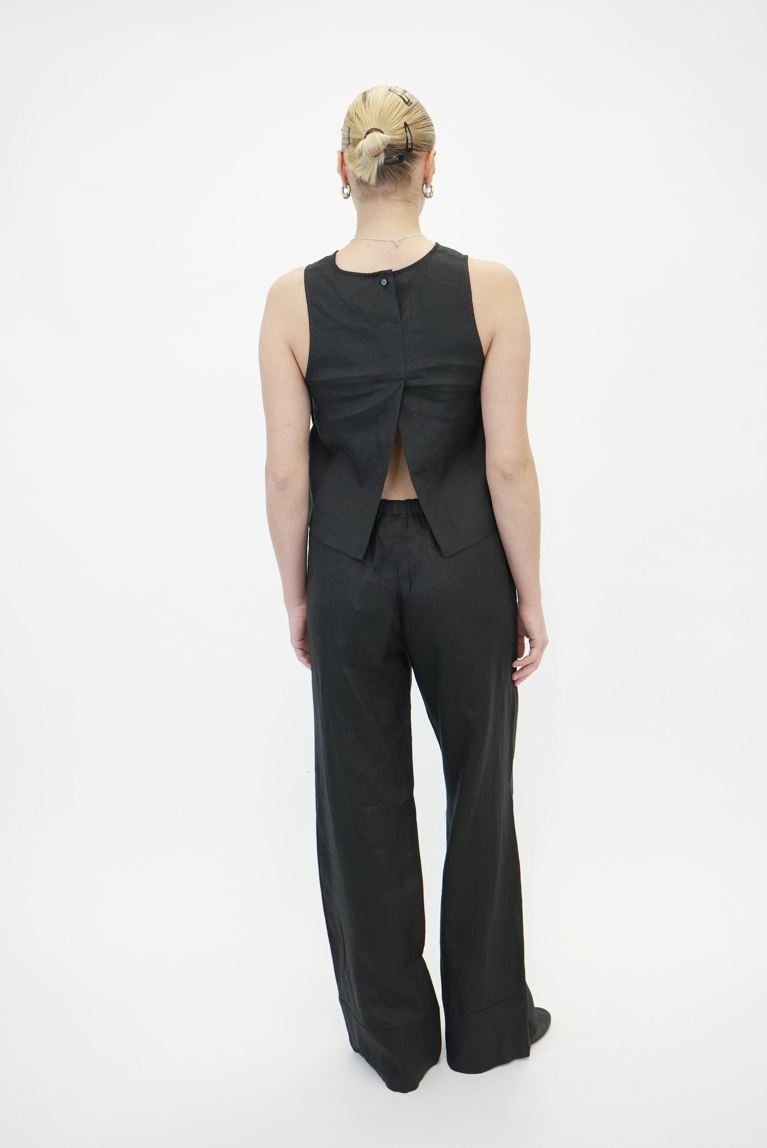EDI TOP IN BLACK TOP ONE&OTHER 