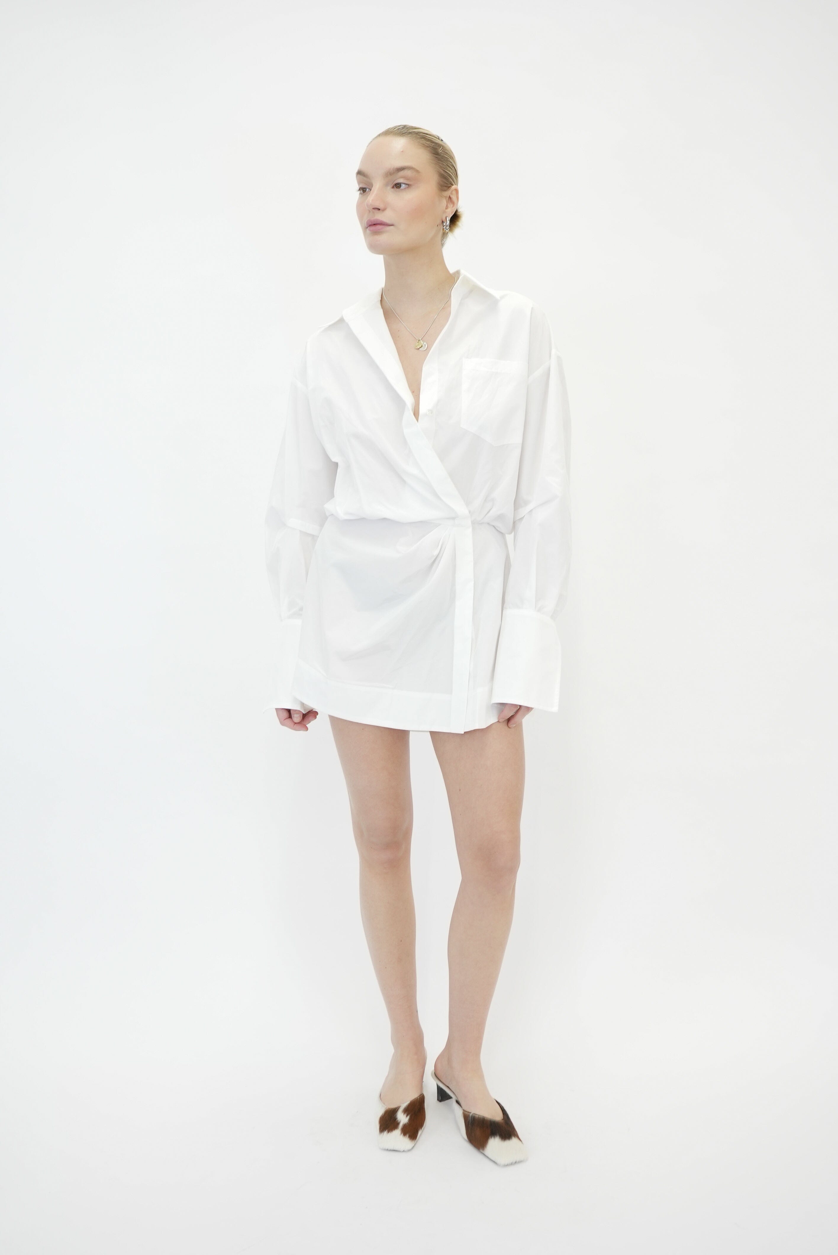 WHITE LOTUS MINI SHIRT MINI DRESS IN WHITE DRESS THE ANDAMANE 
