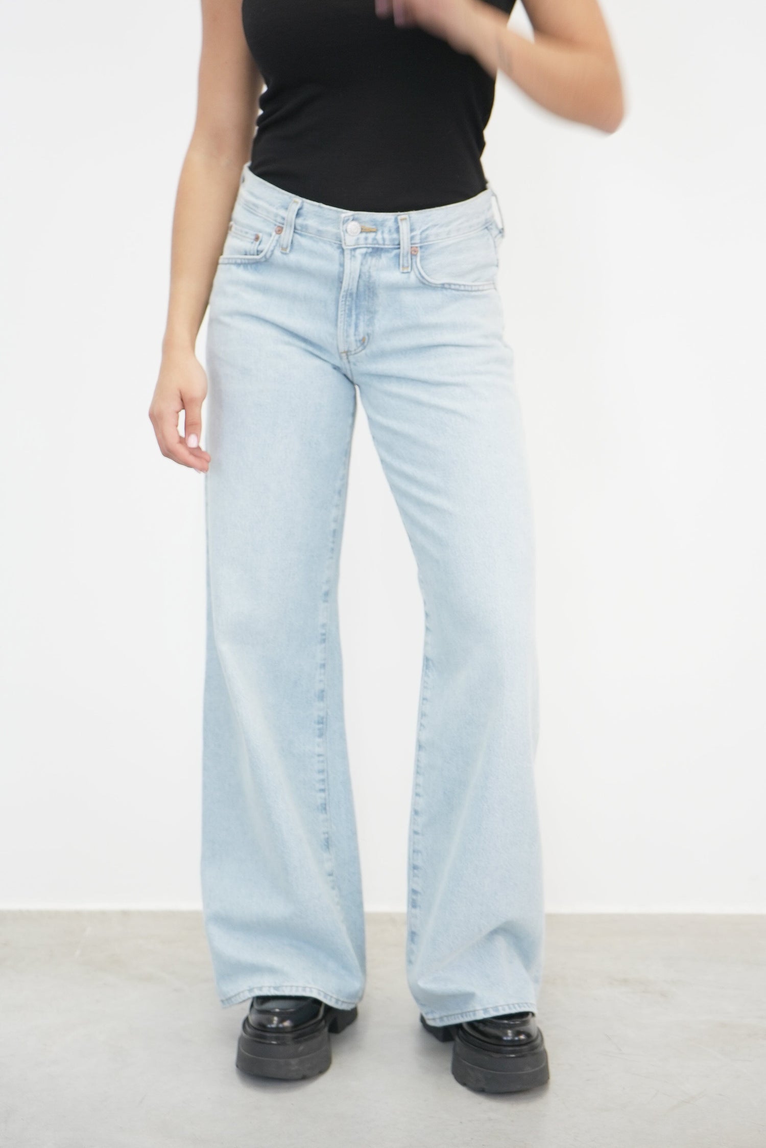 CLARA LOW RISE BAGGY FLARE JEANS JEANS AGOLDE 