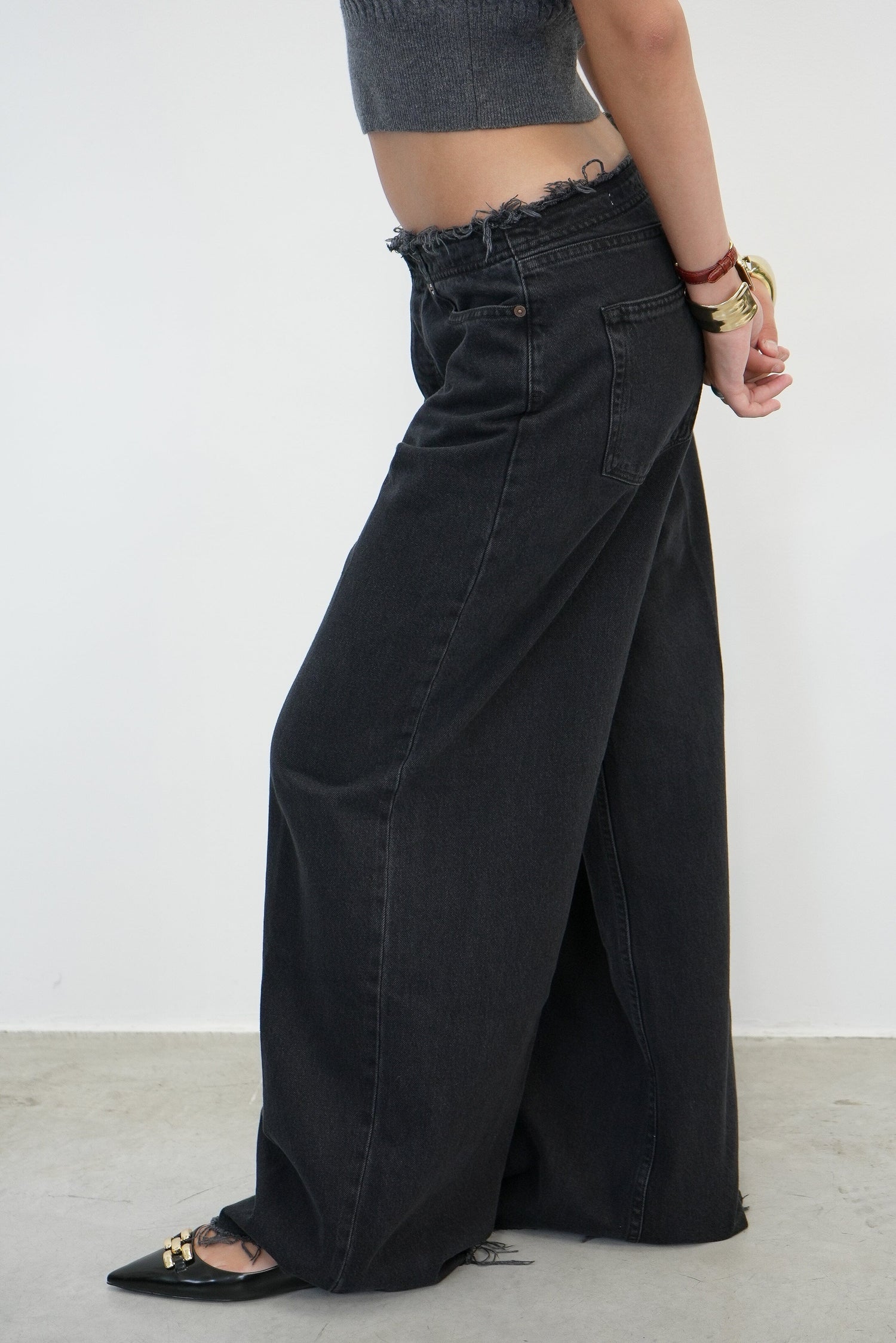 LE LOW BAGGY WIDE LEG CUT OFF JEANS FRAME 