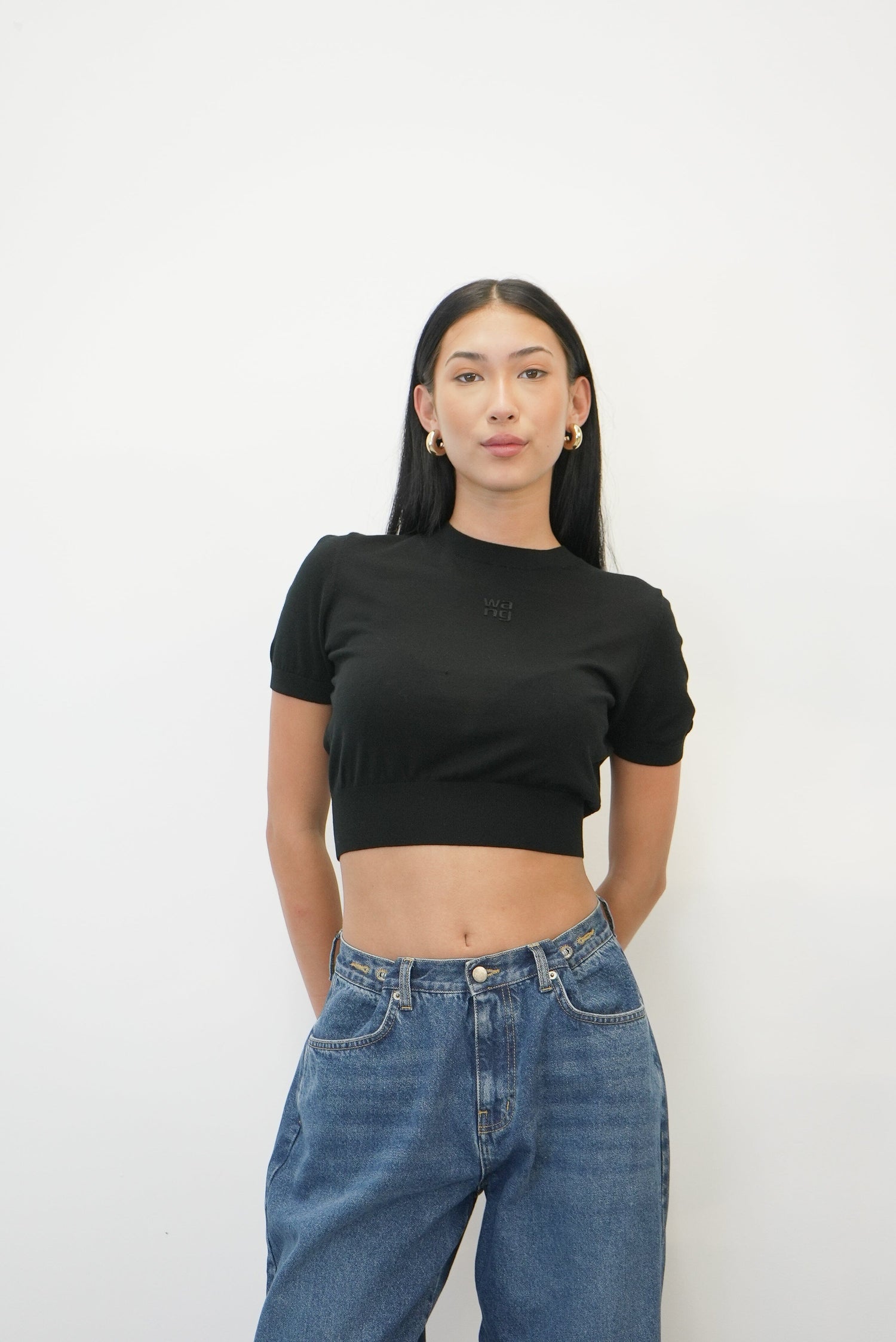 LOGO EMBOSSED TEE IN SUPERFINE MERINO WOOL IN BLACK TOP ALEXANDER WANG 