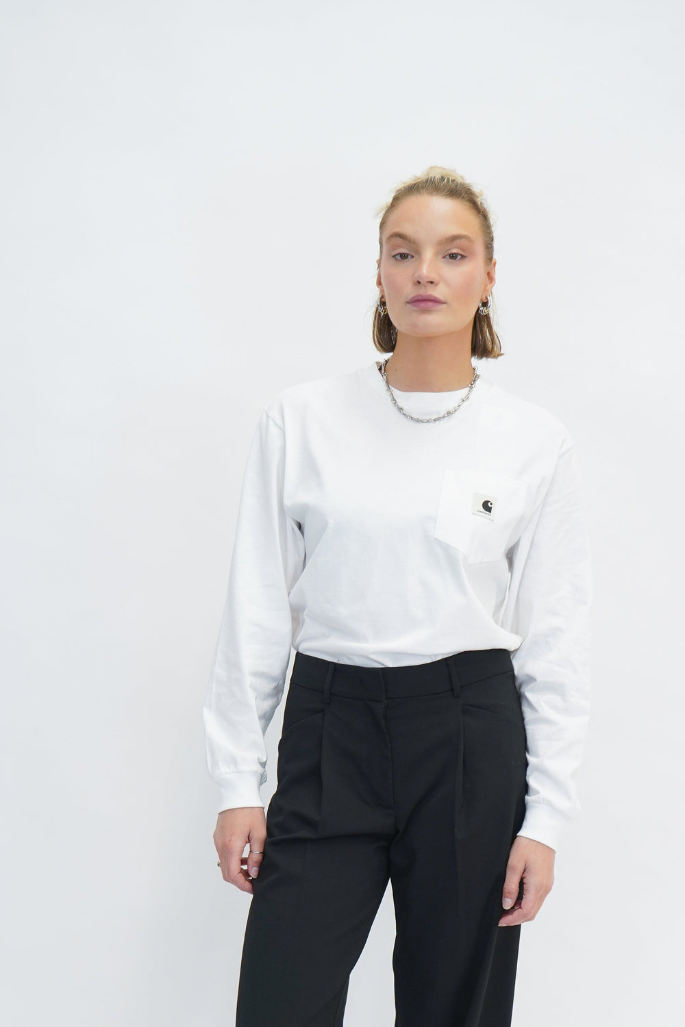 LONGSLEEVE POCKET T-SHIRT IN WHITE T-SHIRT CARHARTT 