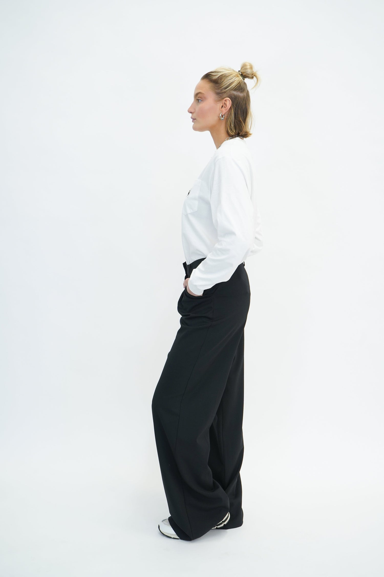LONGSLEEVE POCKET T-SHIRT IN WHITE T-SHIRT CARHARTT 