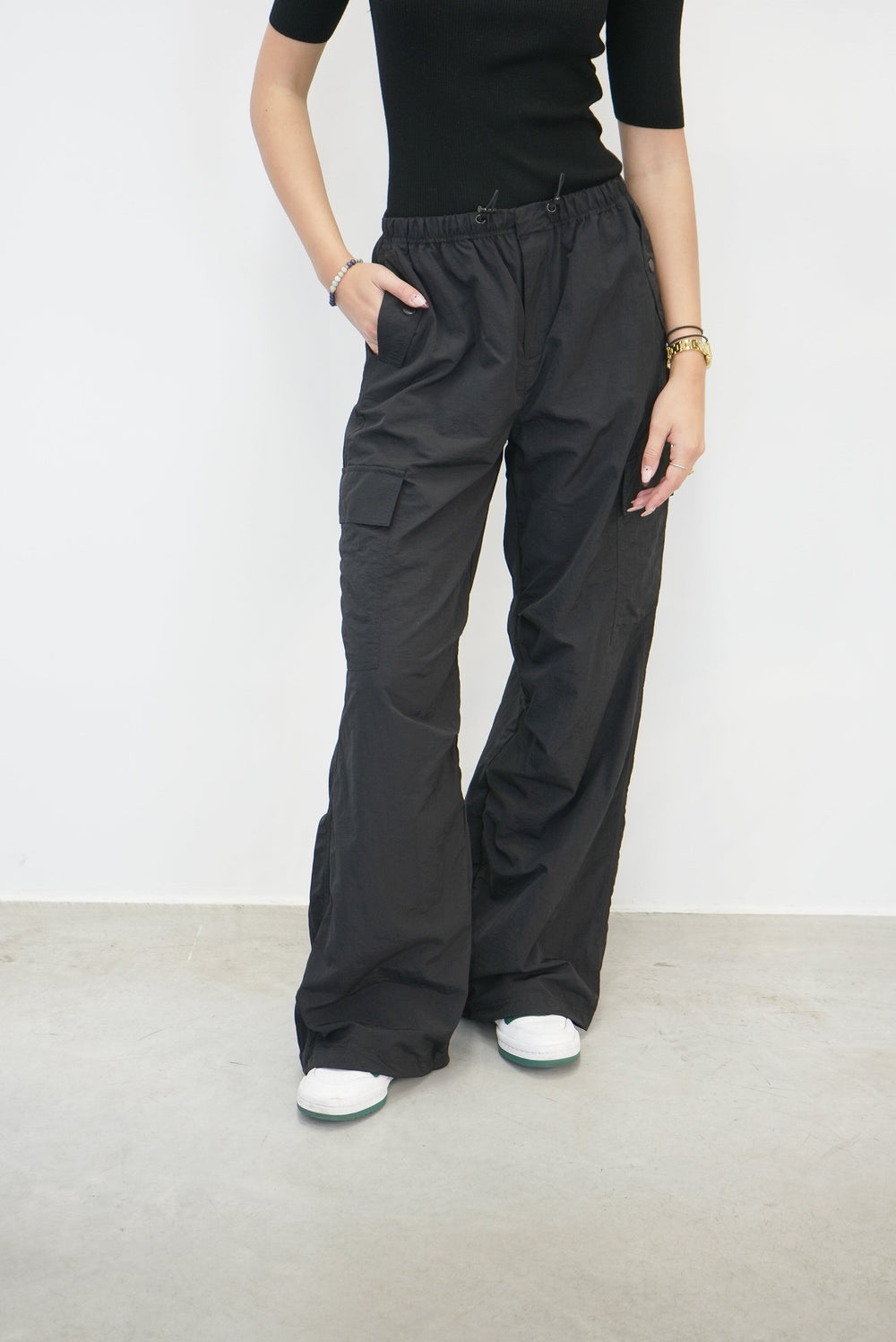 TOURA THE PARACHUTE PANTS Pants KURE 