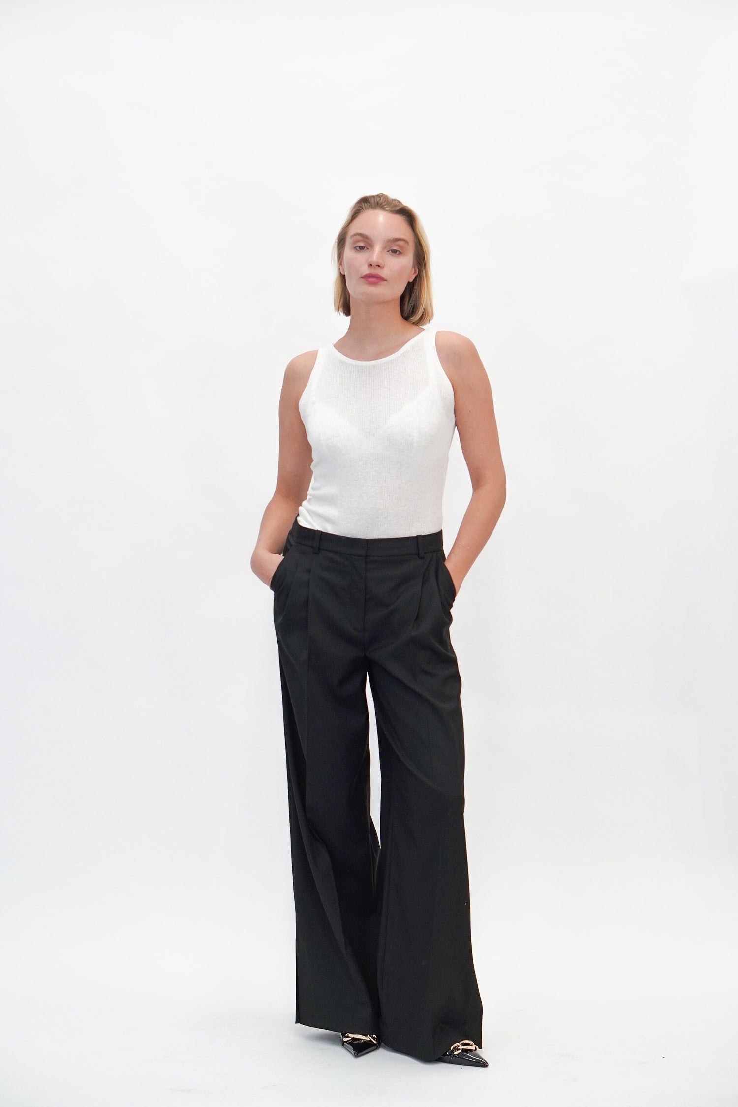 PLUTO GRAND PANTS IN BLACK PANTS THE GARMENT 