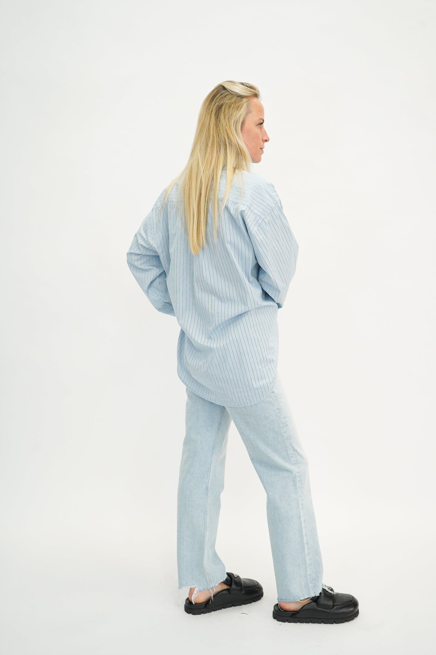 VALEN JEANS IN DUAL JEANS AGOLDE 