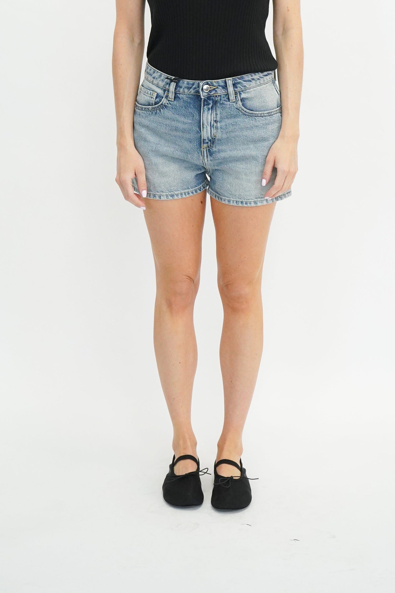 TAM STRAIGHT LEG SHORT VINTAGE SHORT ICON DENIM 