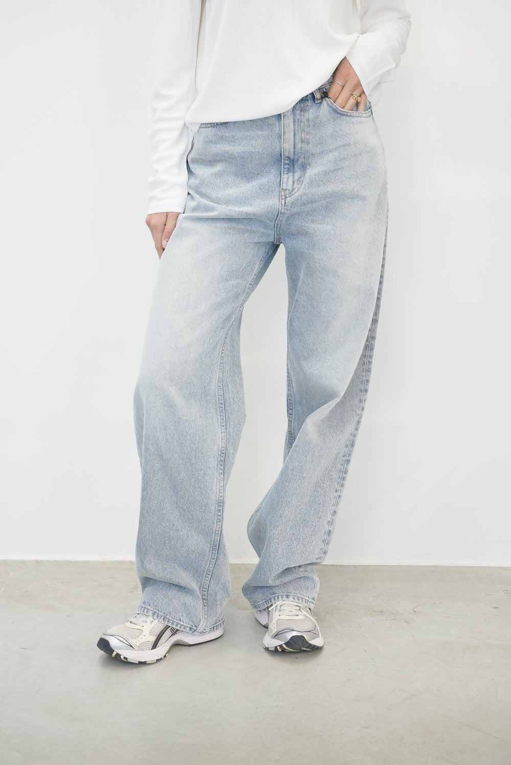 JULIUS THE WIDE LEG JEANS JEANS KURE 