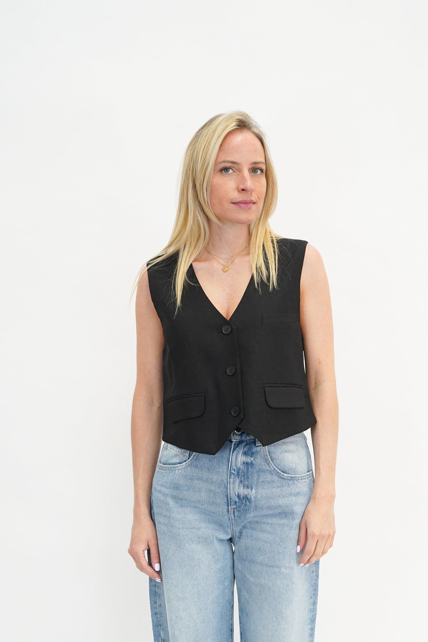 ELARAH LINEN WAISTCOAT BLACK WAISTCOAT GESTUZ 