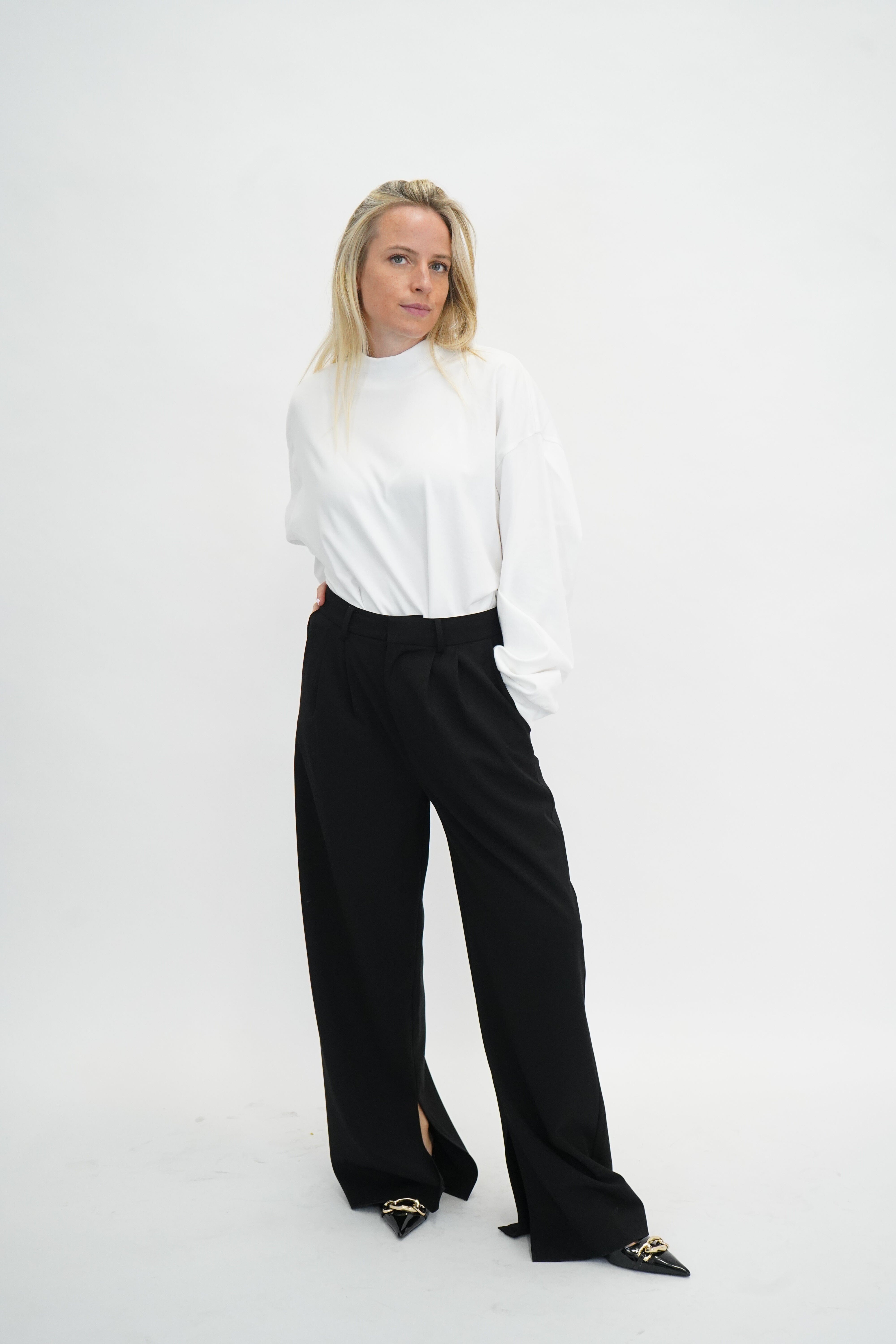 BARBARA TROUSERS IN BLACK TROUSERS OVAL SQUARE 