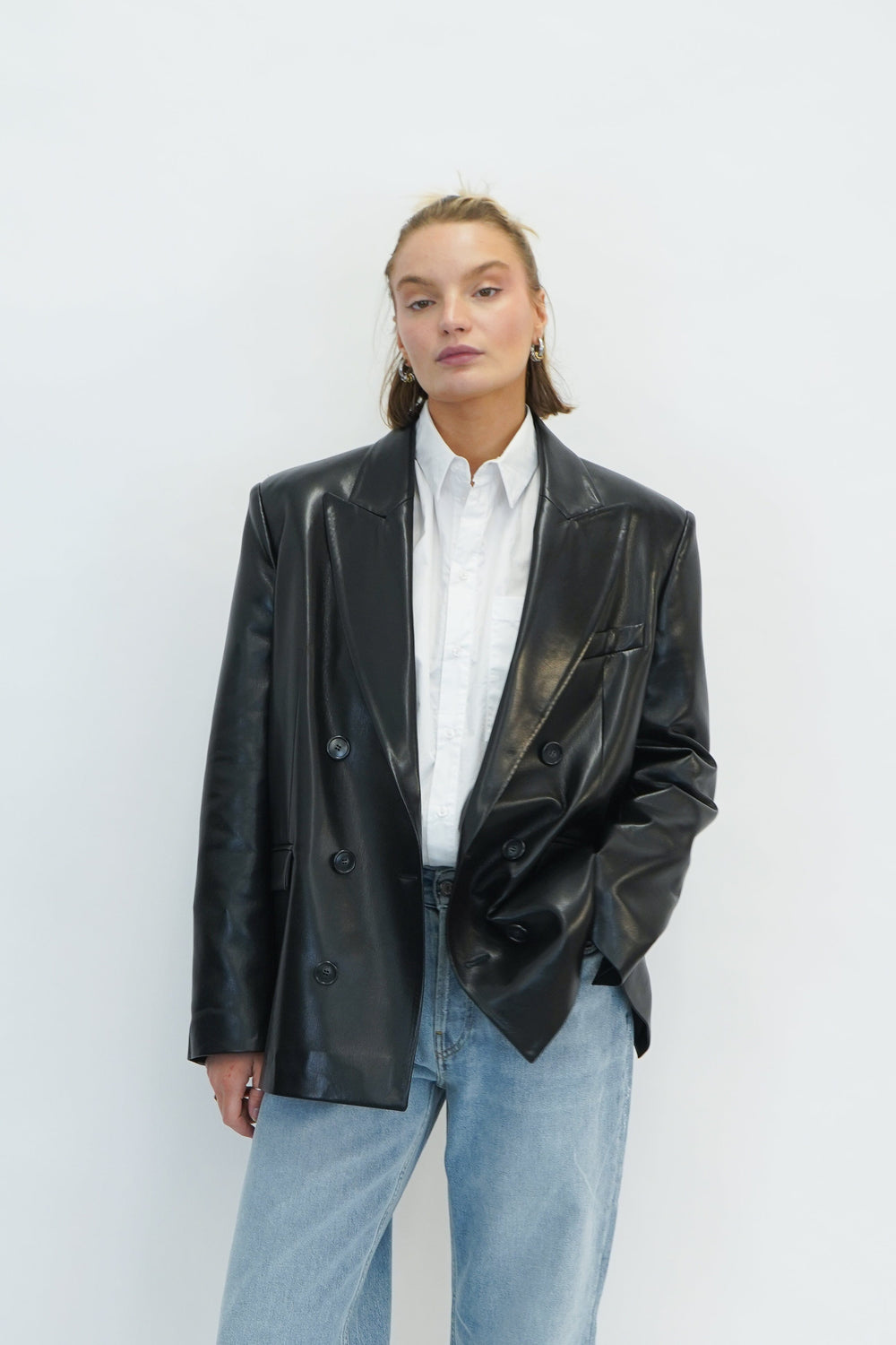 PIXIE DOUBLE BREASTED FAUX LEATHER BLAZER BLAZER THE ANDAMANE 