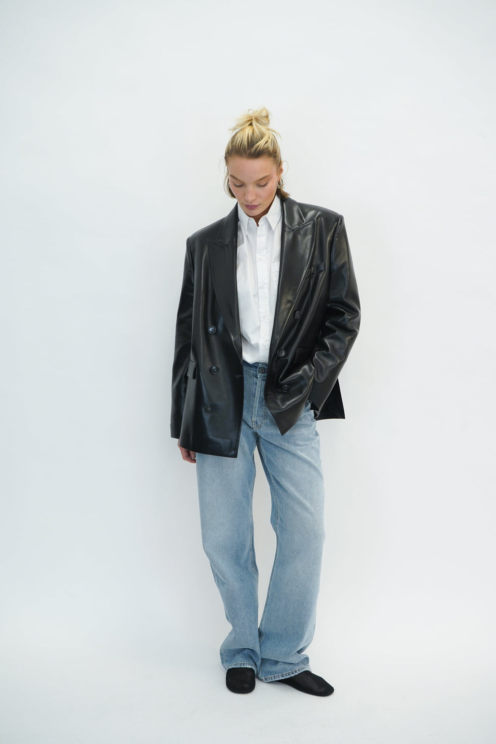 PIXIE DOUBLE BREASTED FAUX LEATHER BLAZER BLAZER THE ANDAMANE 