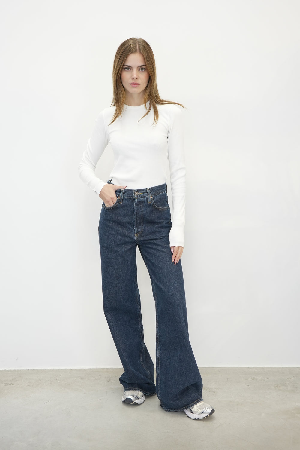 DAME NO CUFF IN PENDULUM JEANS AGOLDE 