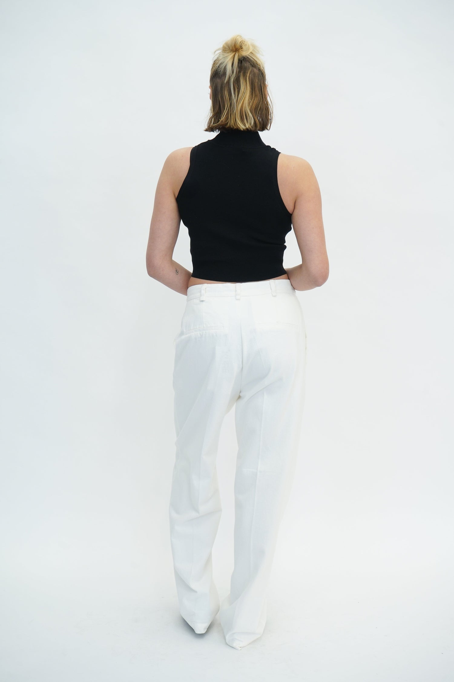 TINE LOOSE FIT COTTON PANTS PANTS ONE & OTHER 