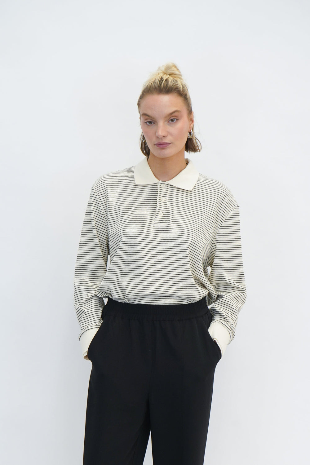 SACHA BRETON POLO IN CREAM/BLACK STRIP SWEATER DESIGNERS REMIX 