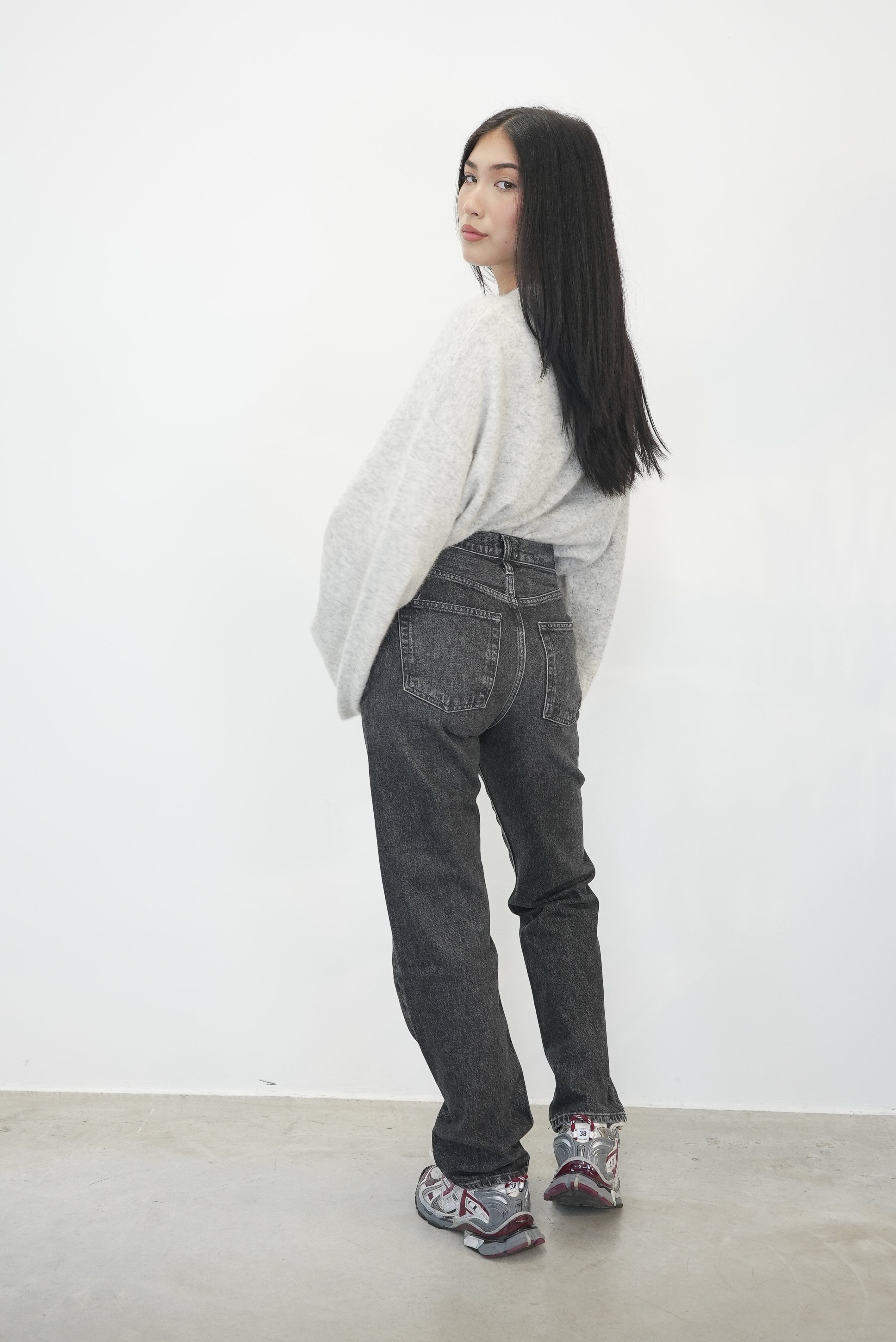 AIDAN THE OVERSIZED KNIT IN GREY KNIT KURE 