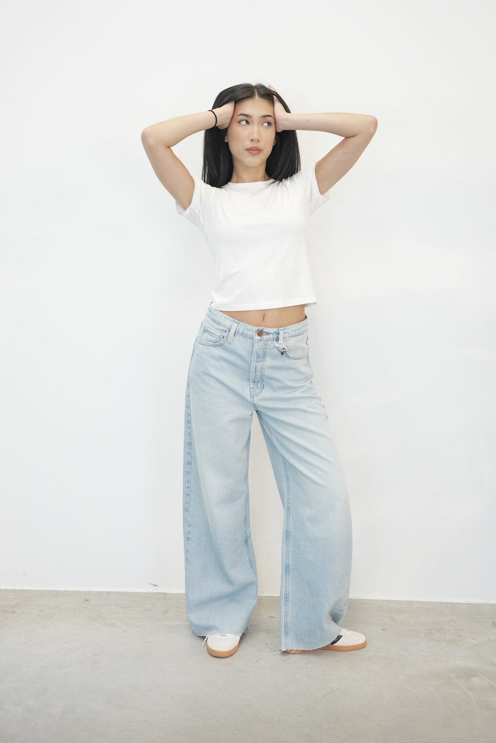 THE LOW BAGGY WIDE LEG BY FRAME JEAN FRAME 