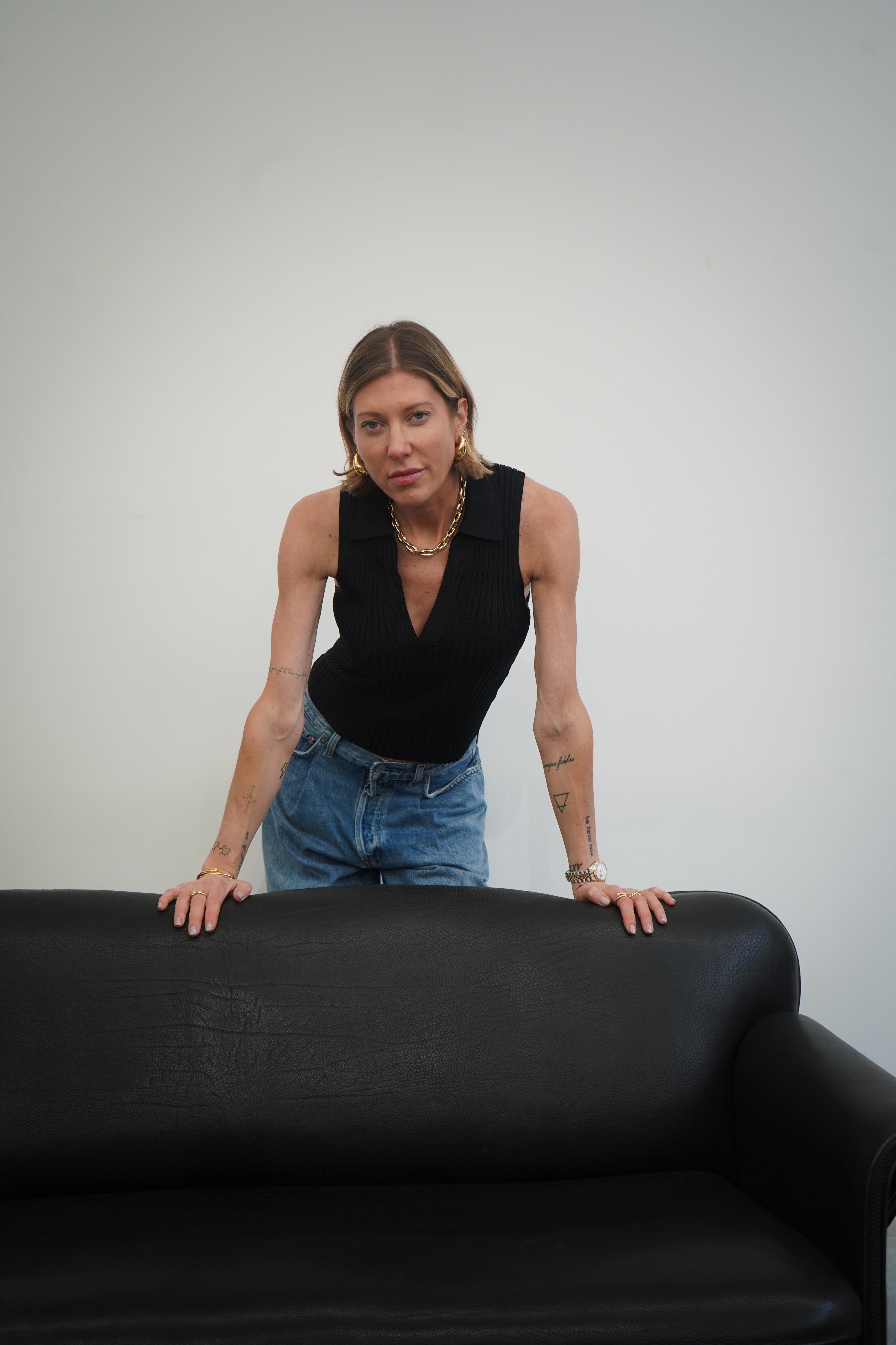 KENZIE TOP IN BLACK TOP IRO 