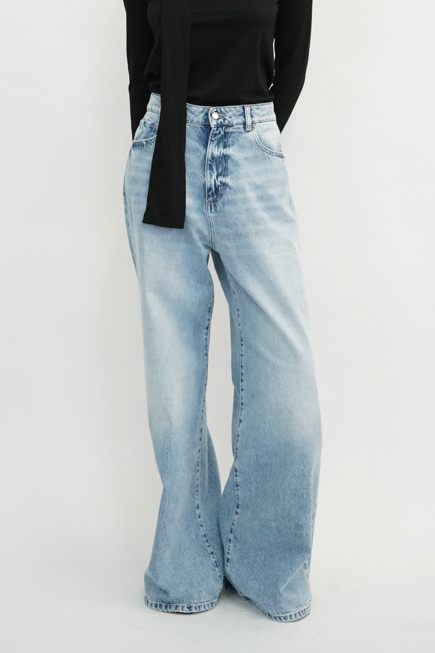 DEBBY WIDE LEG IN SKY BLUE JEANS ICON DENIM 
