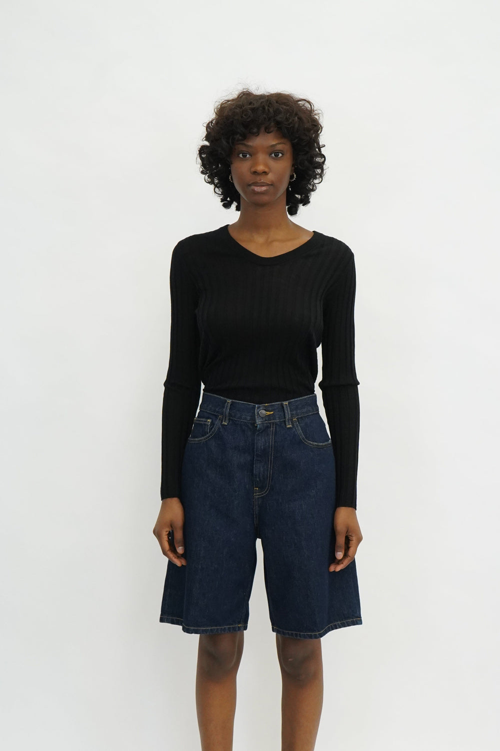 HATTIE PULLOVER IN BLACK PULLOVER IRO 