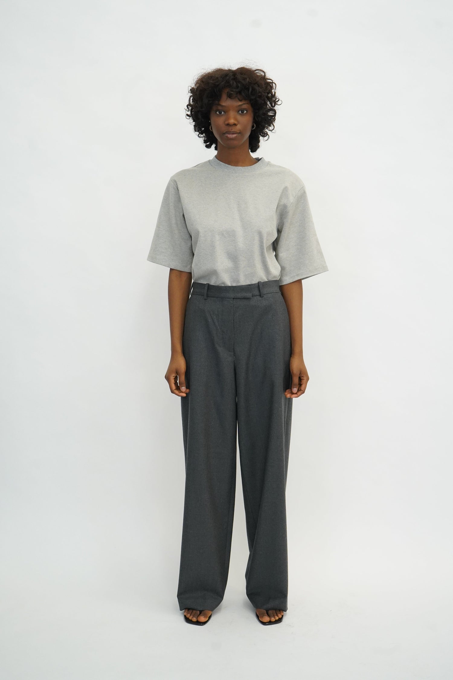 LANA TEE IN GREY MELANGE TEES OVAL SQAURE 