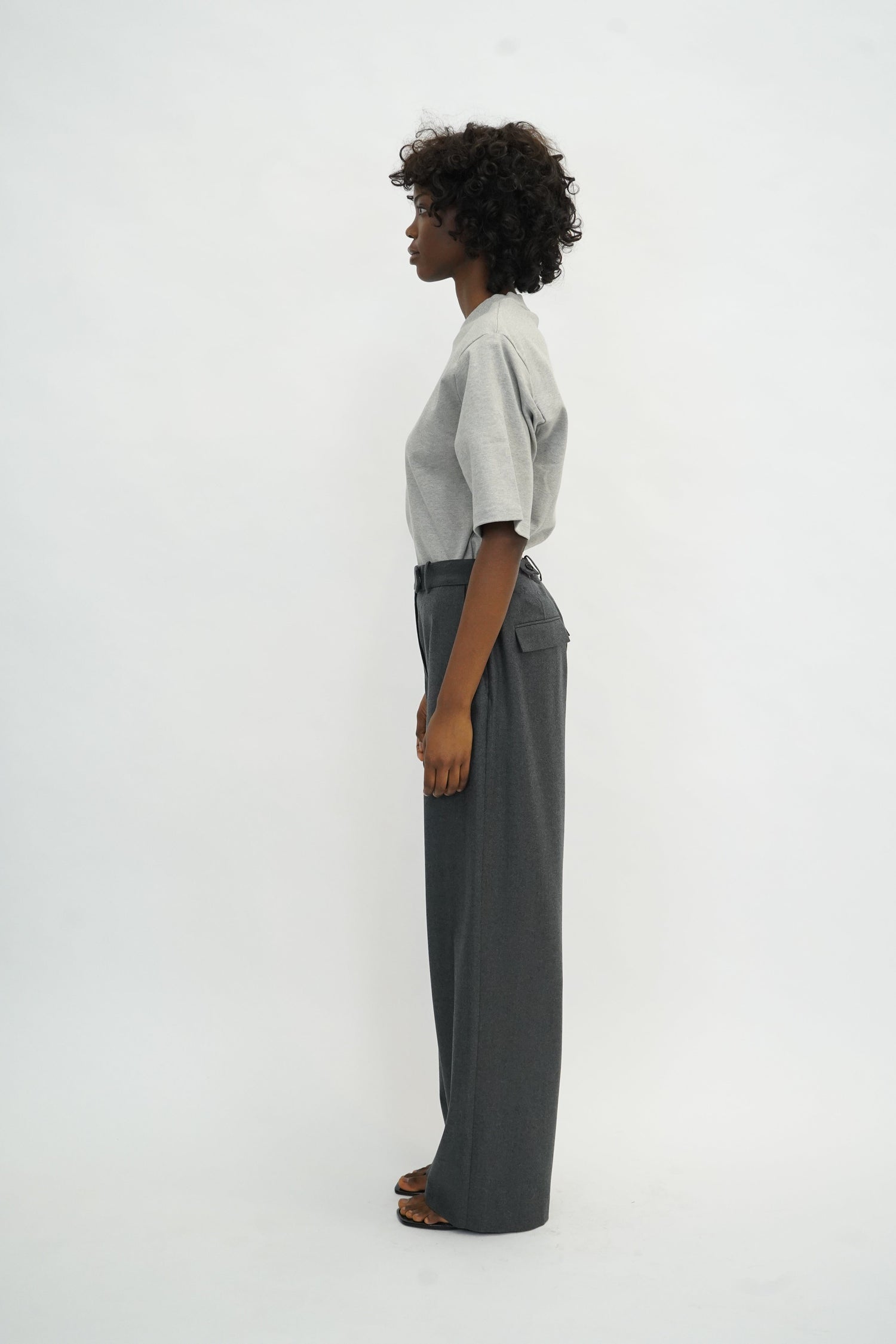 LANA TEE IN GREY MELANGE TEES OVAL SQAURE 