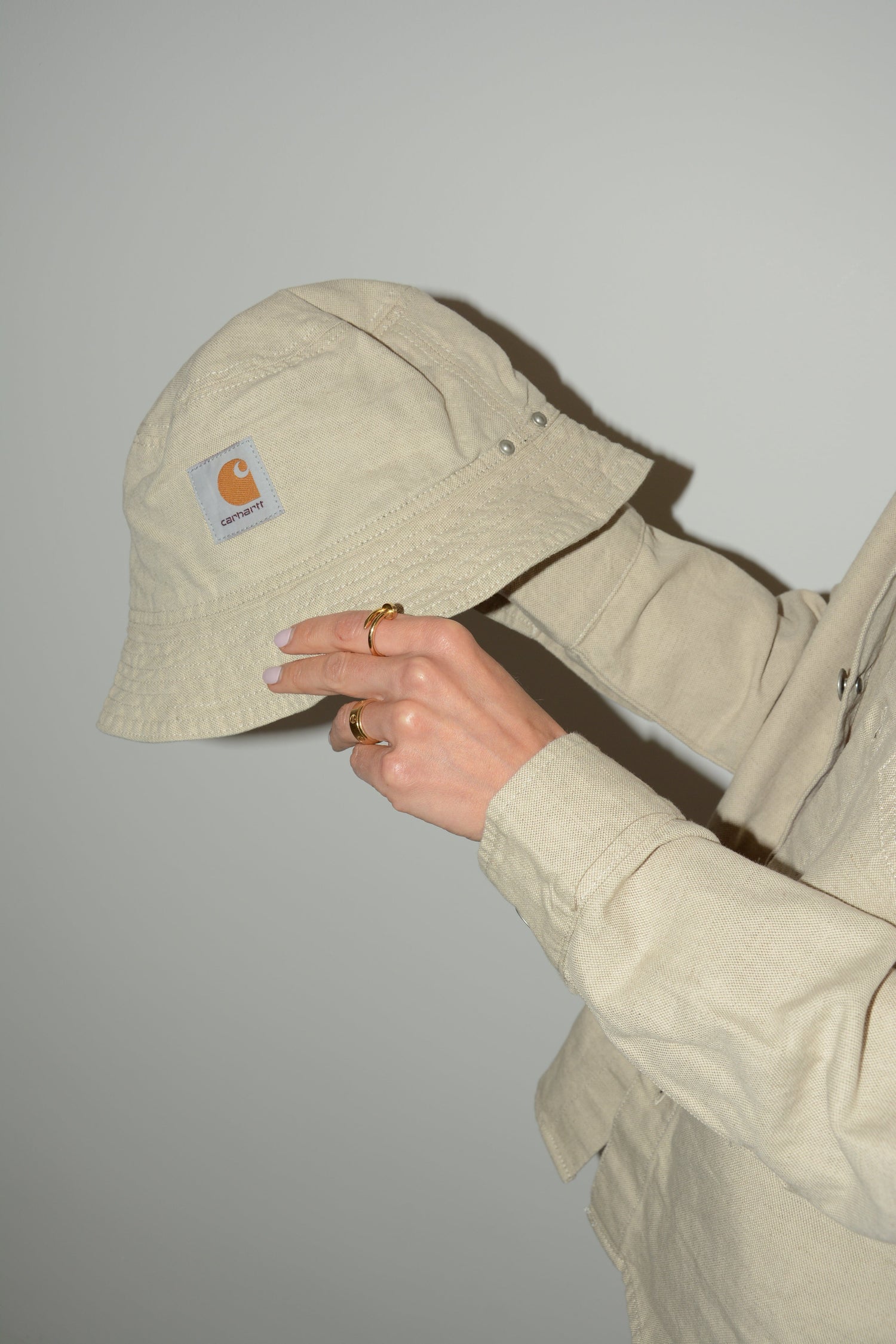 WALTER BUCKET HAT NATURAL RINSED IN NATURAL RINSED HAT CARHARTT 