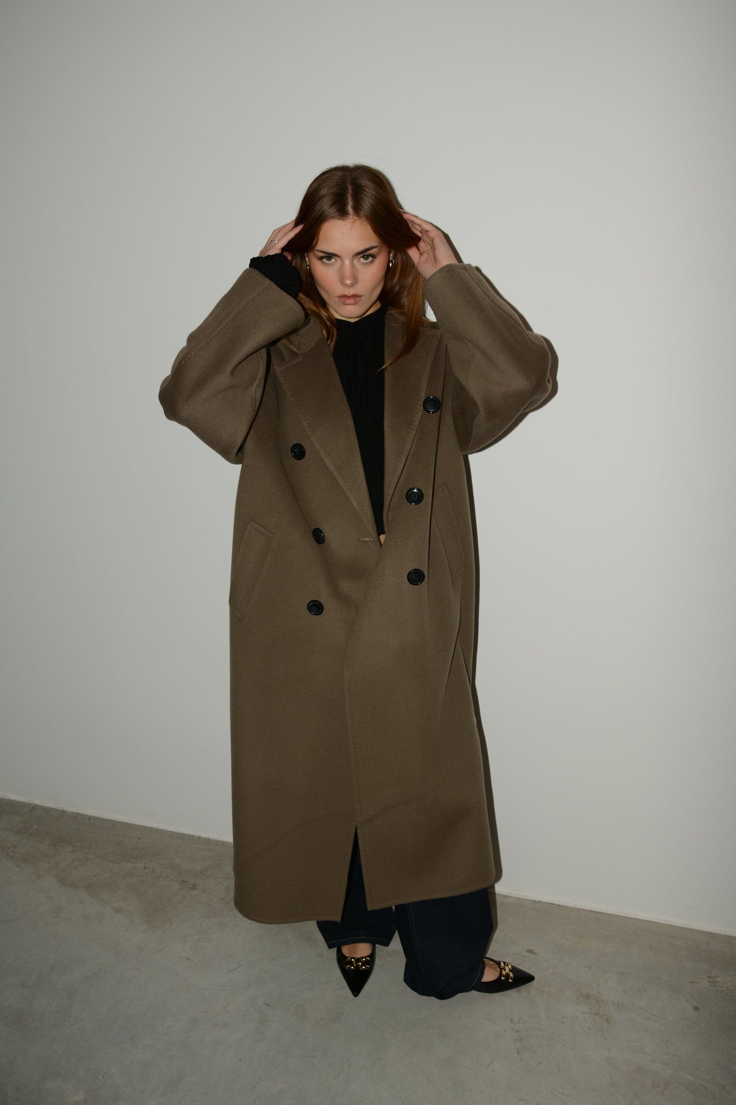 CLAIRE COAT COAT STAND STUDIO 