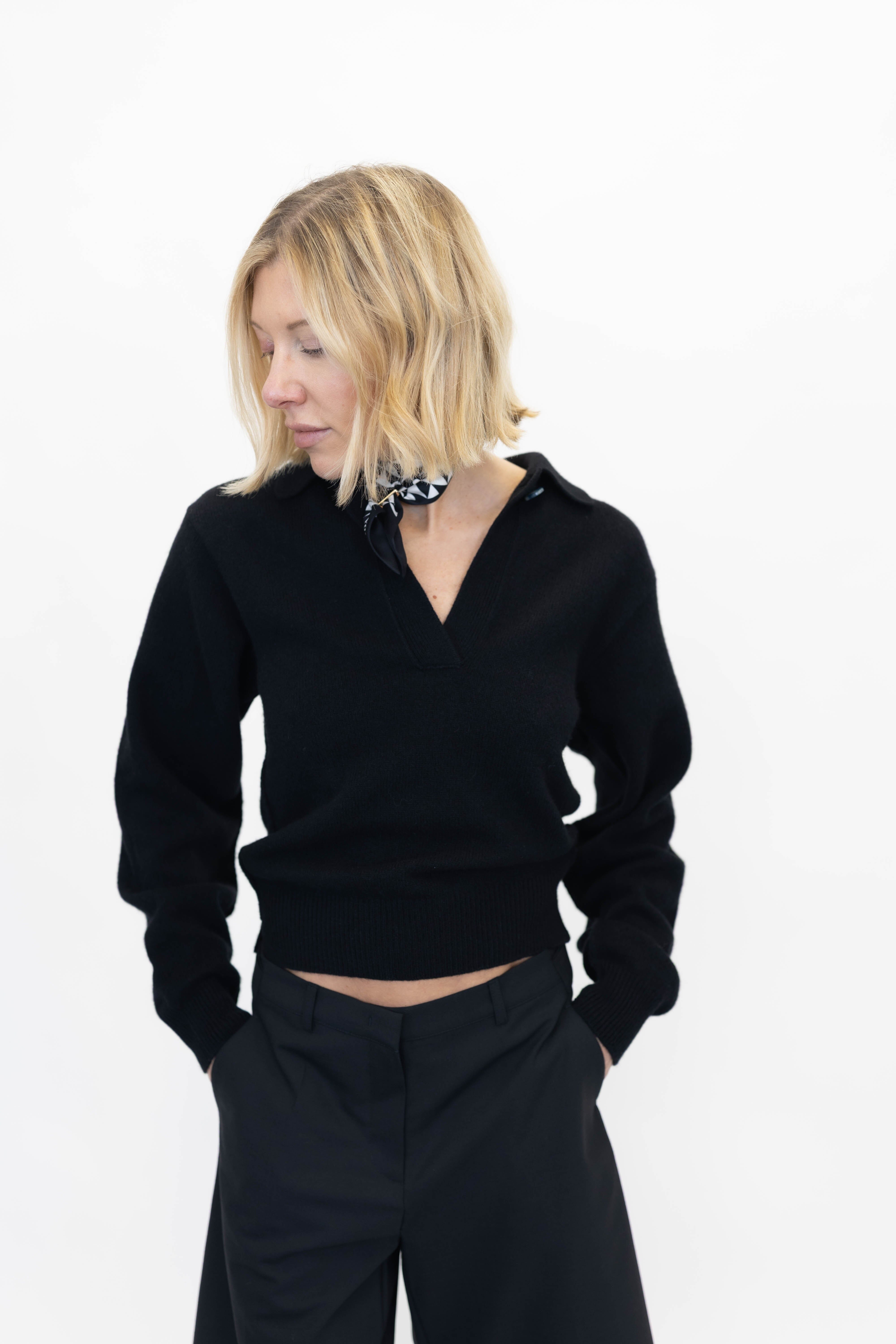 ASH SWEATER IN BLACK SWEATER HAIKURE 