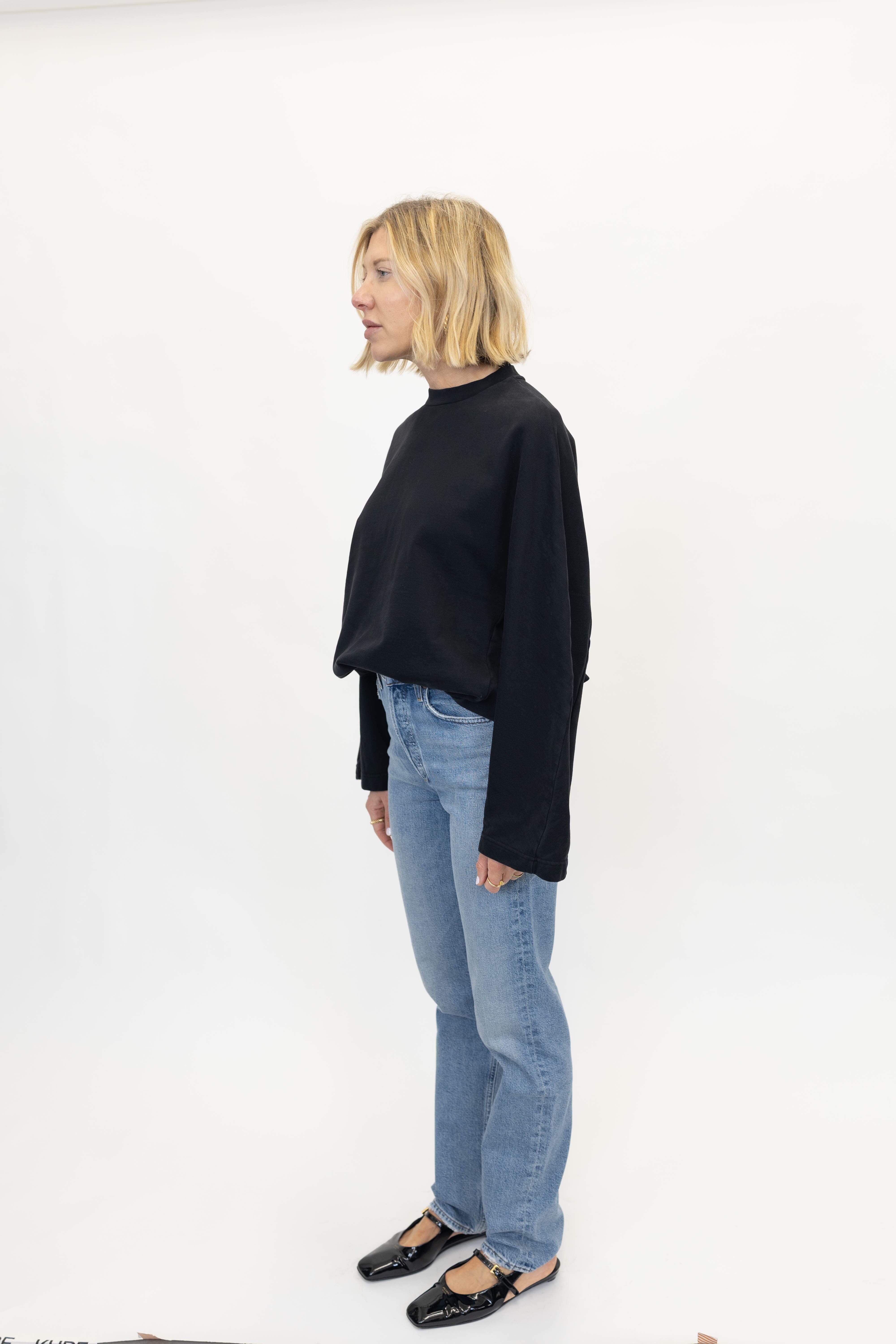 TAHORAS SWEATER IN BLACK SWEATER CHRISTIAN WIJNANTS 