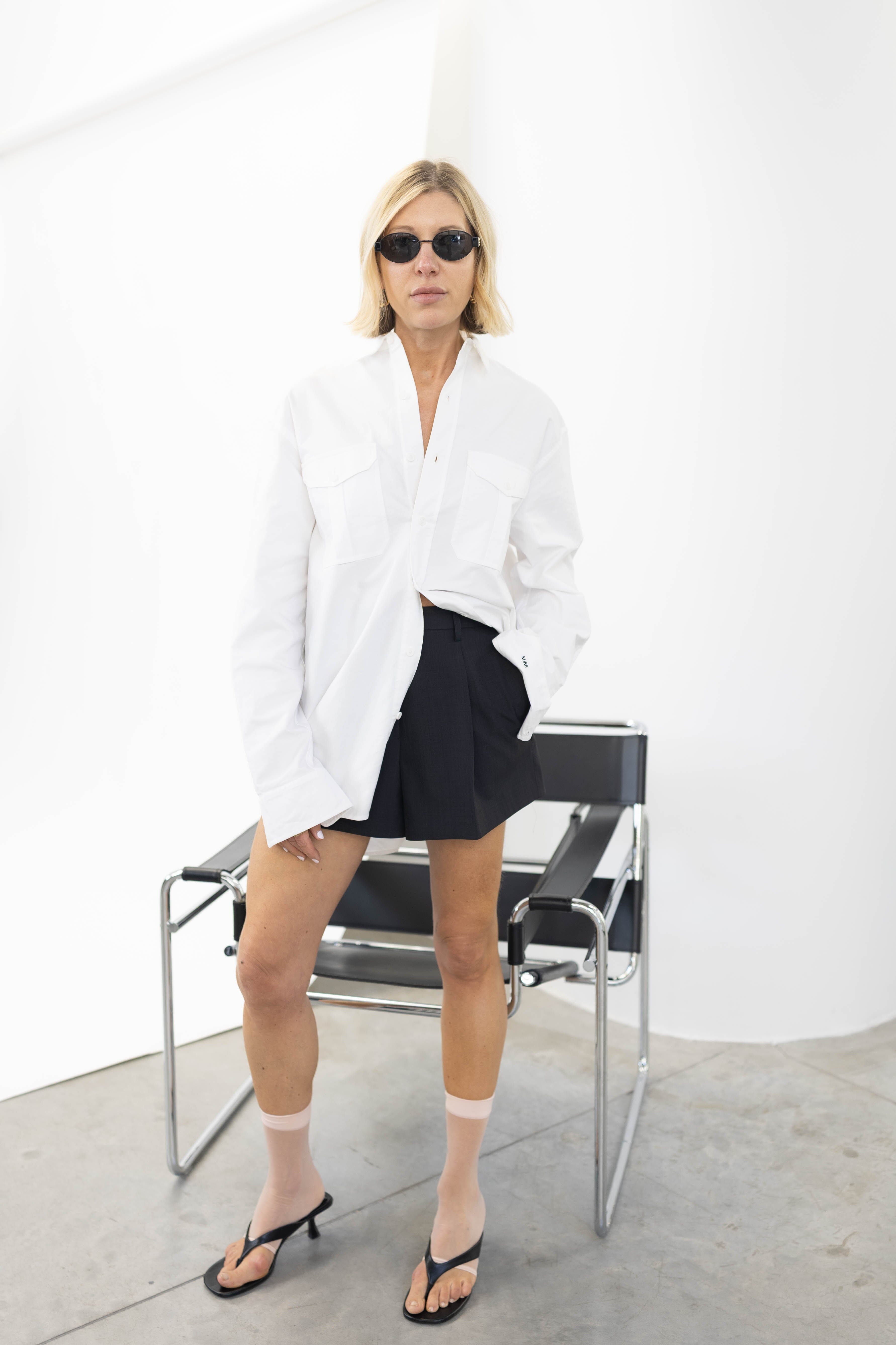 RUNI SHORTS IN BLACK SHORT HERSKIND 